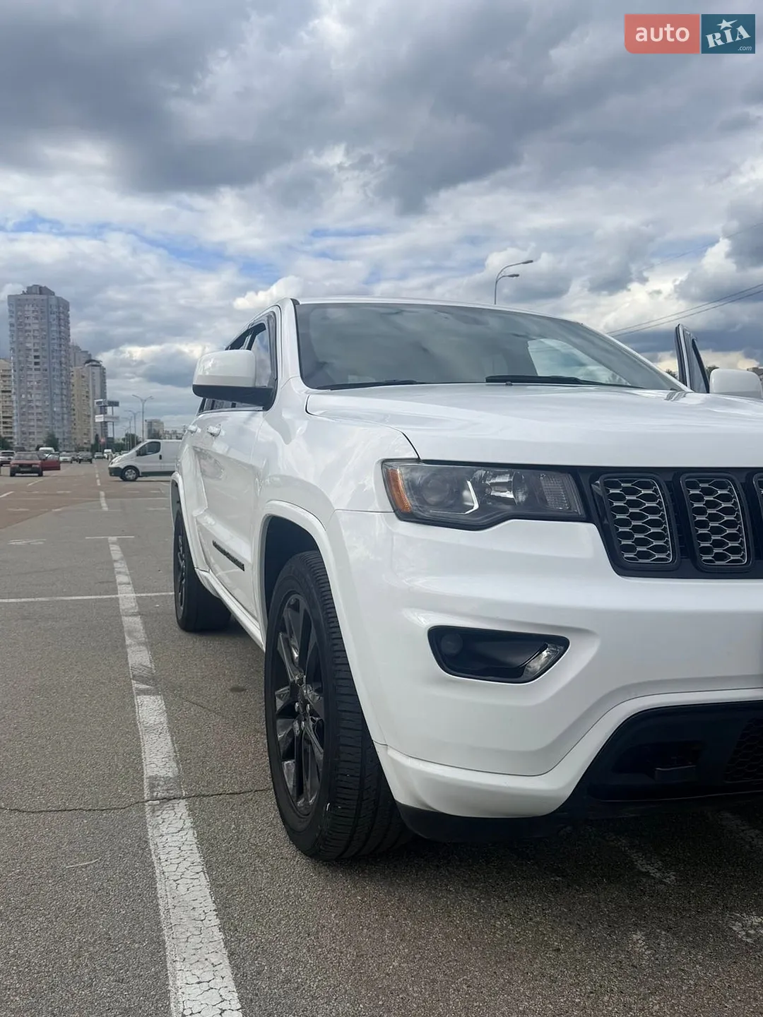 2022 Jeep Grand Cherokee - мініатюра 4