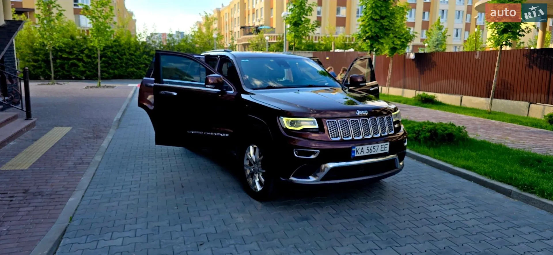 2015 Jeep Grand Cherokee - мініатюра 10