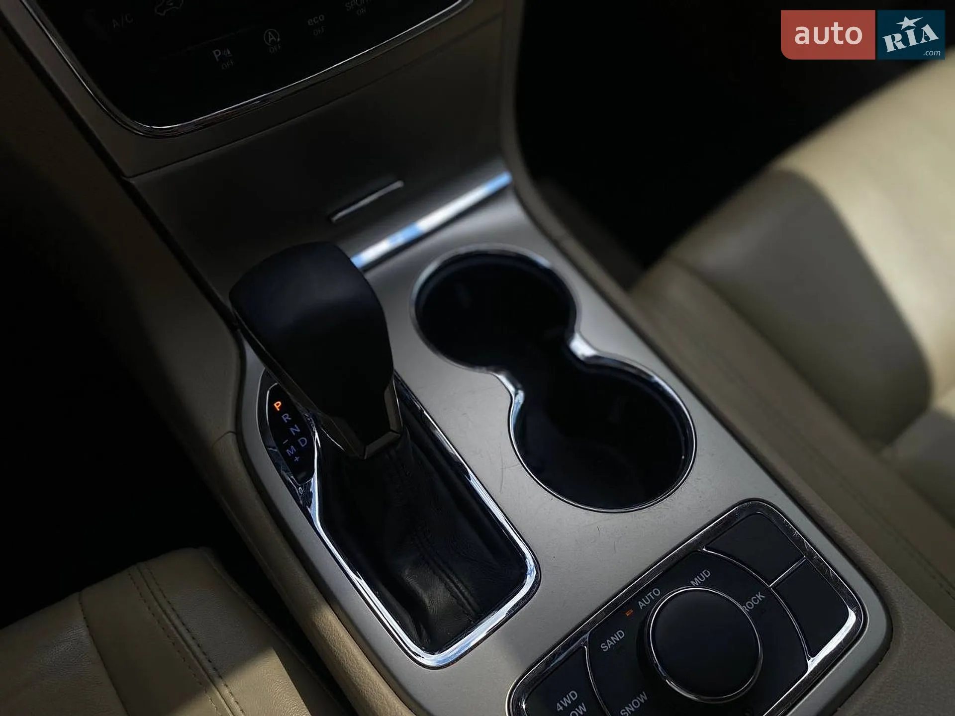 2017 Jeep Grand Cherokee - мініатюра 45