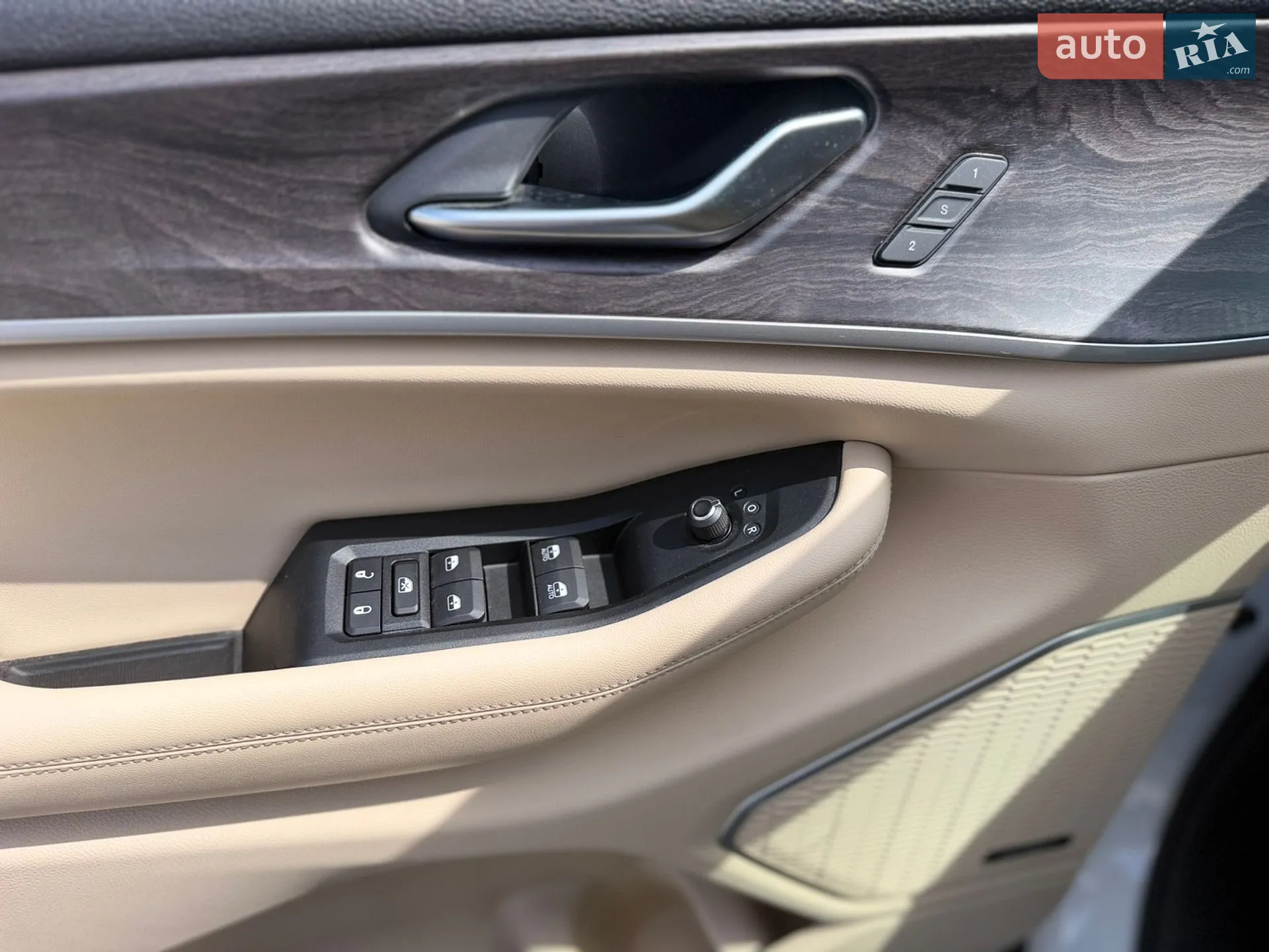 2022 Jeep Grand Cherokee - мініатюра 15