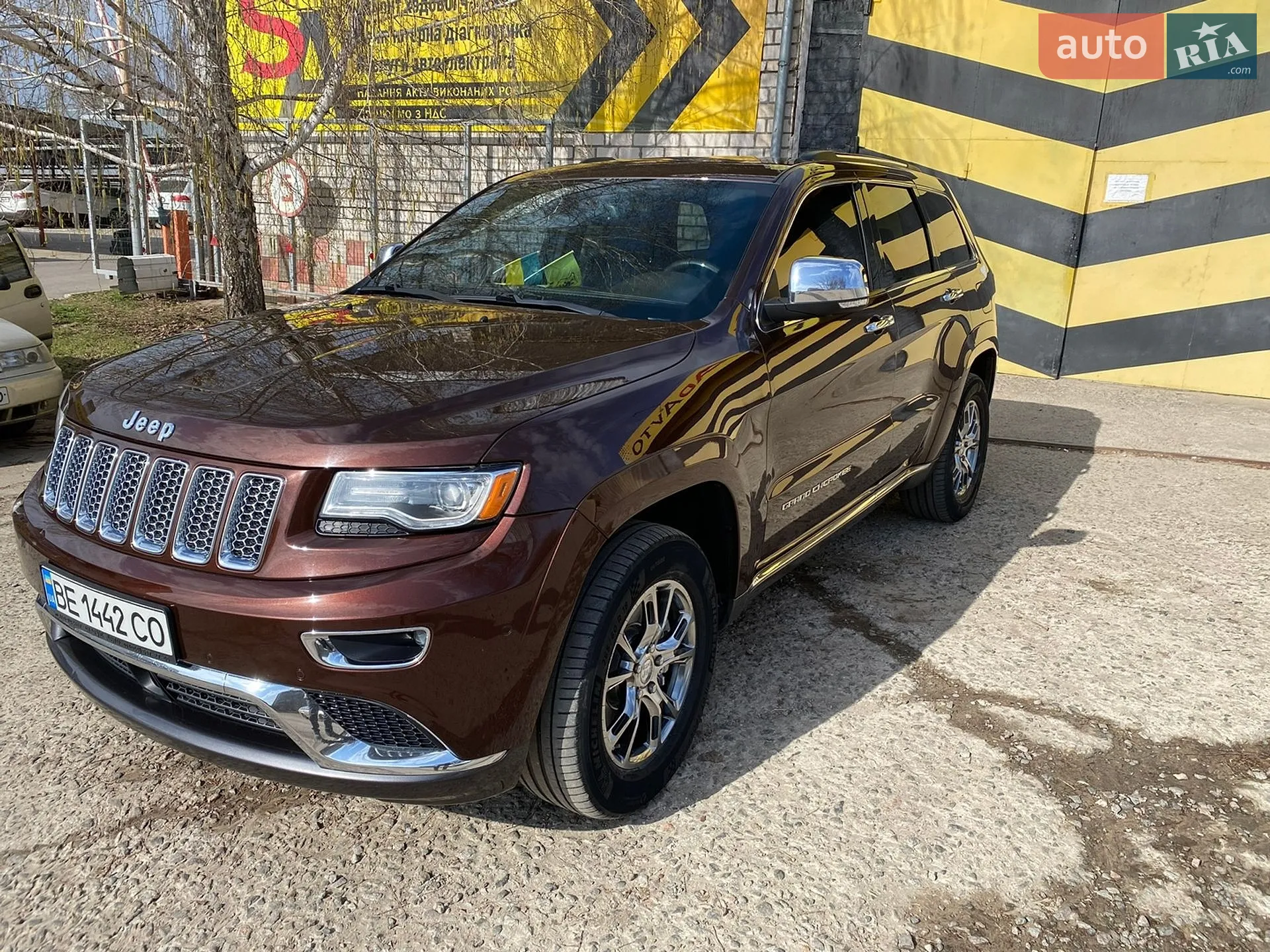Jeep Grand Cherokee 2013 VIN 1C4RJFJM1EC320152 фото оголошення 17 з 23