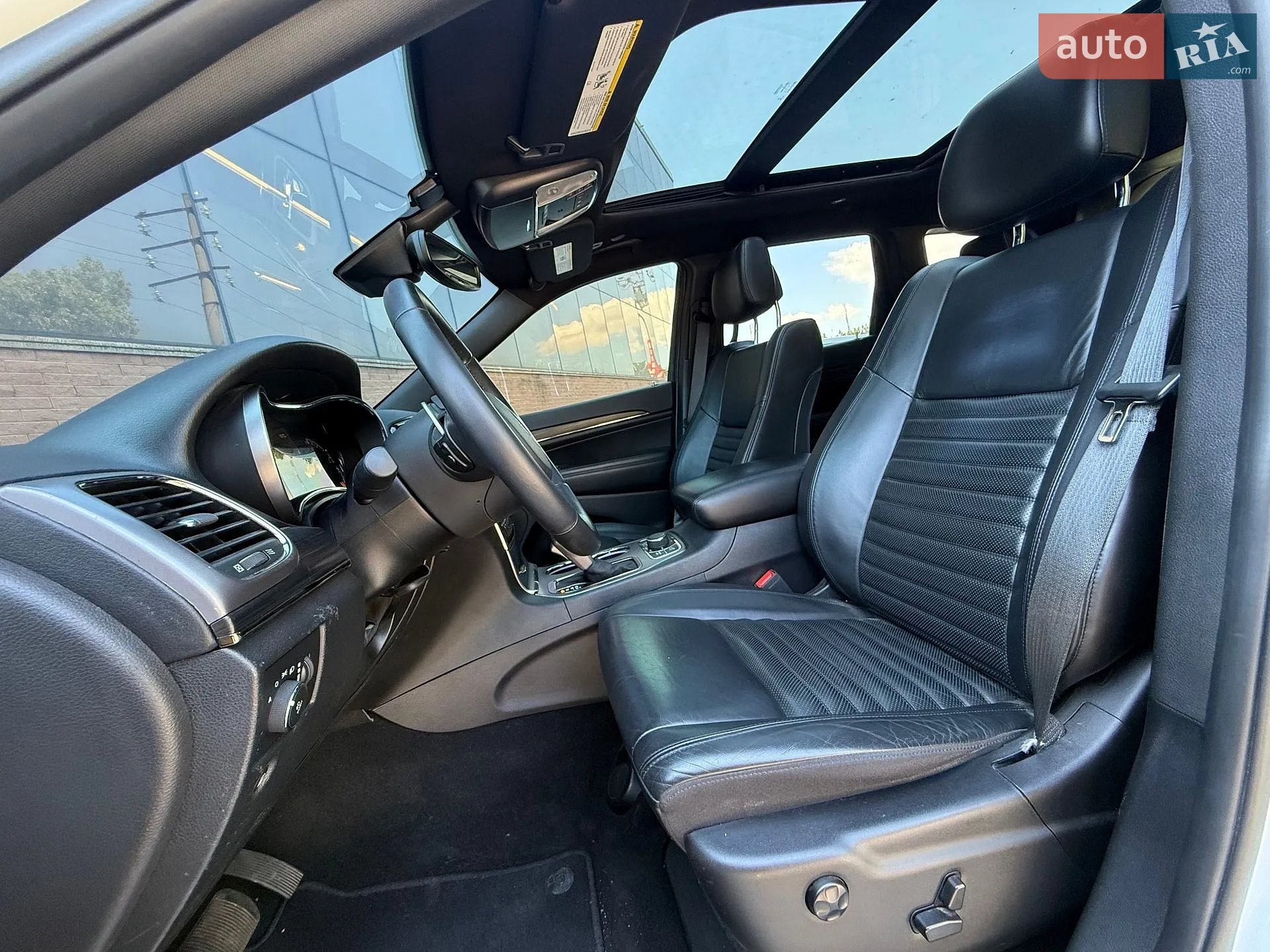 2019 Jeep Grand Cherokee - мініатюра 19