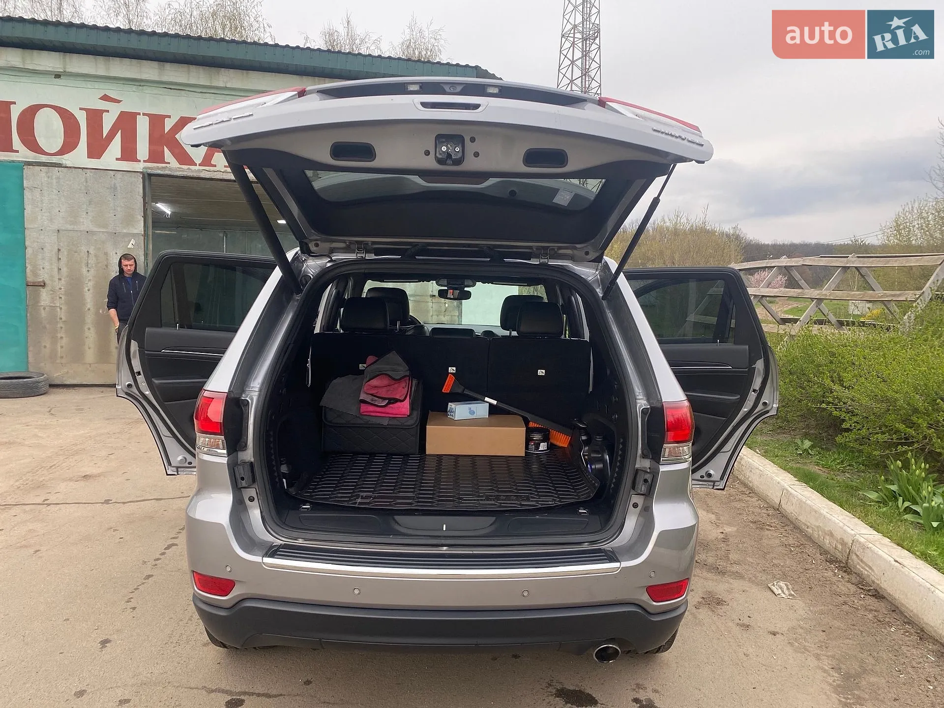 2019 Jeep Grand Cherokee - мініатюра 16