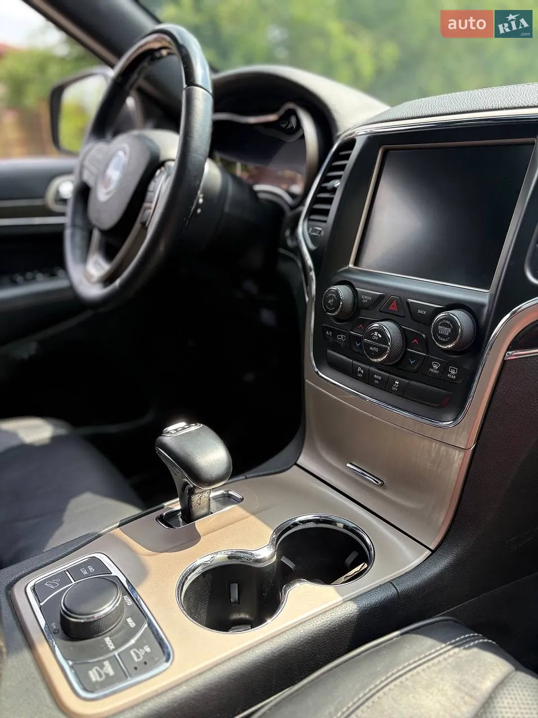 2014 Jeep Grand Cherokee - мініатюра 10