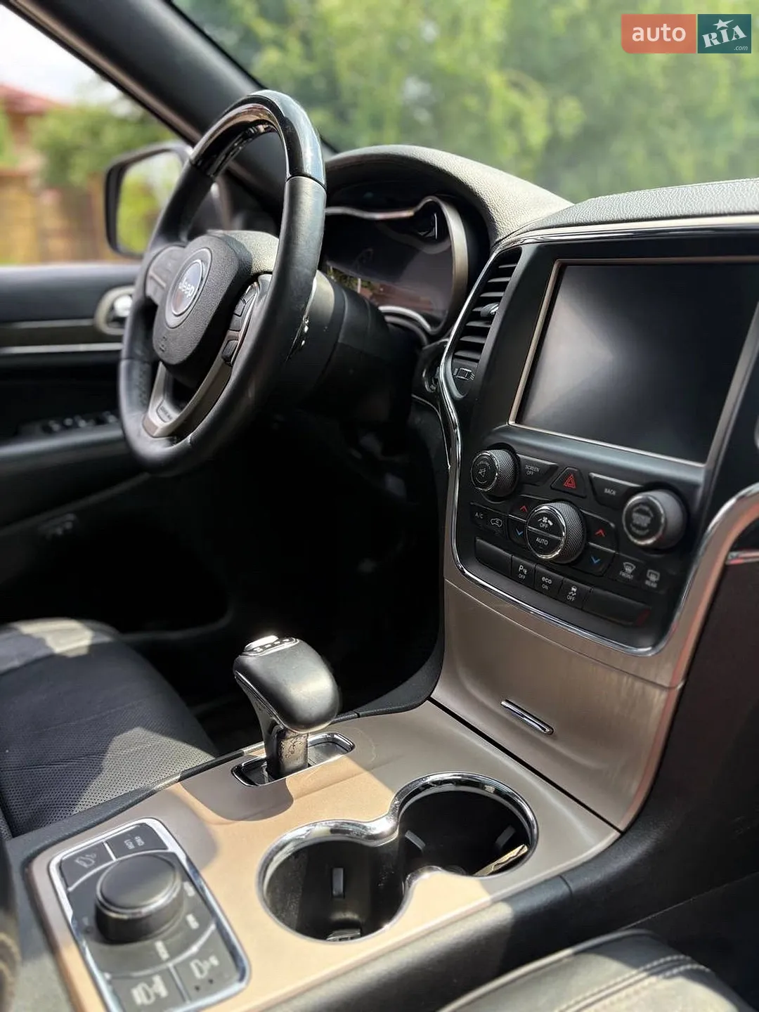 2014 Jeep Grand Cherokee - мініатюра 12