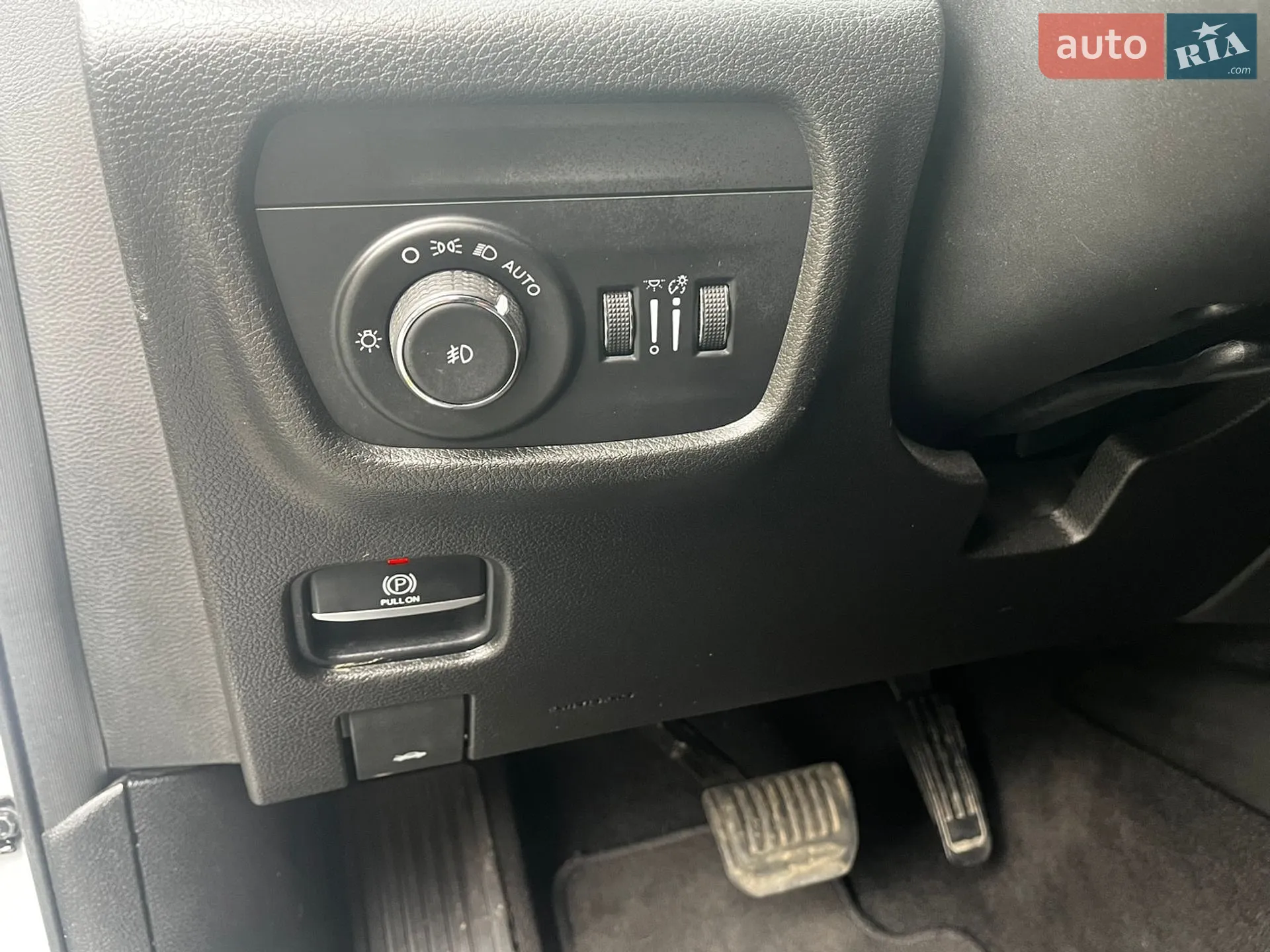 2021 Jeep Grand Cherokee - мініатюра 24