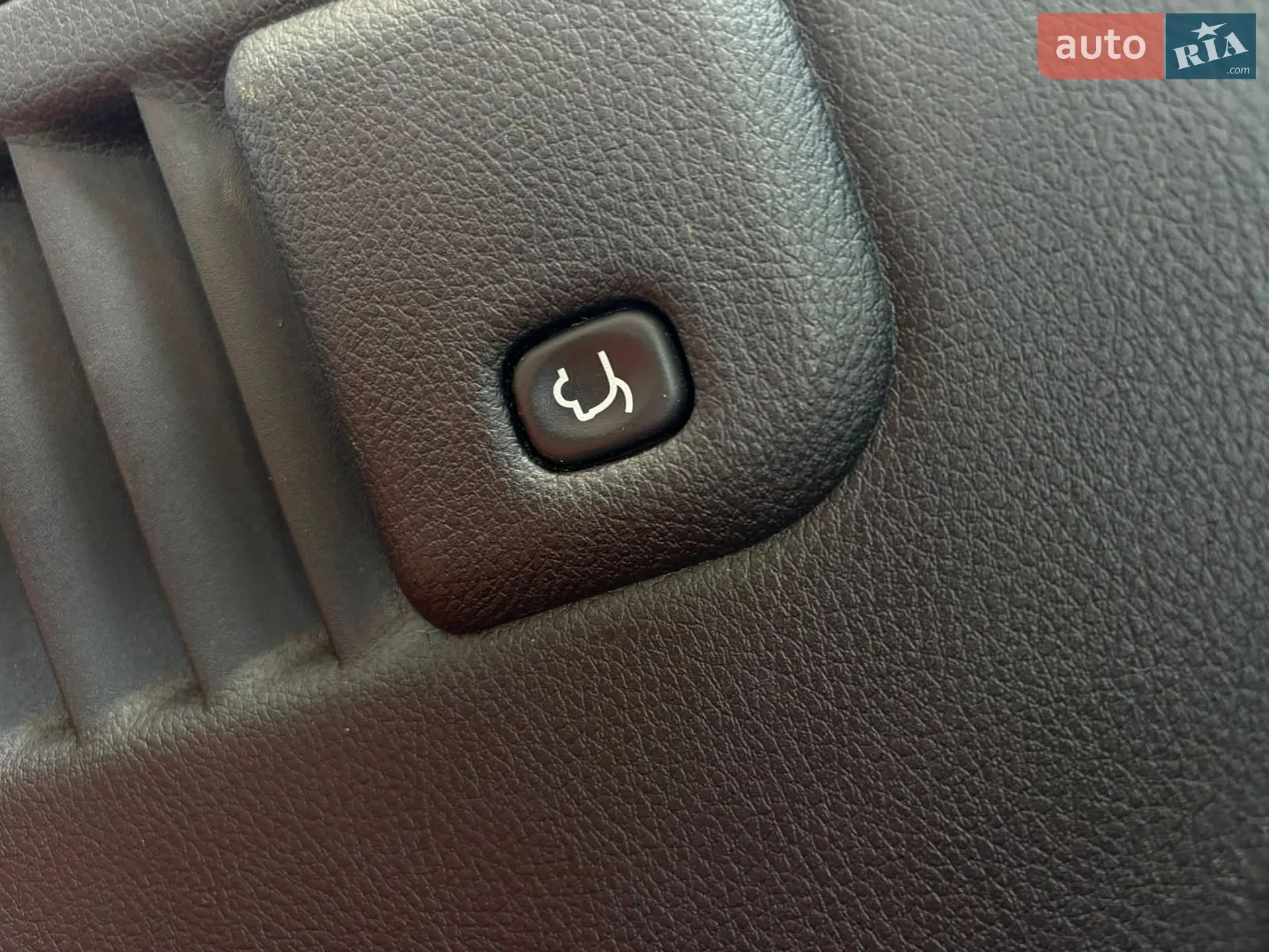 2014 Jeep Grand Cherokee - мініатюра 41