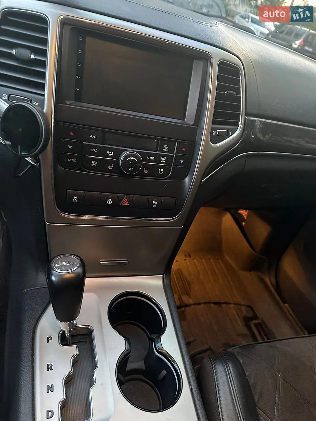 2011 Jeep Grand Cherokee - мініатюра 8