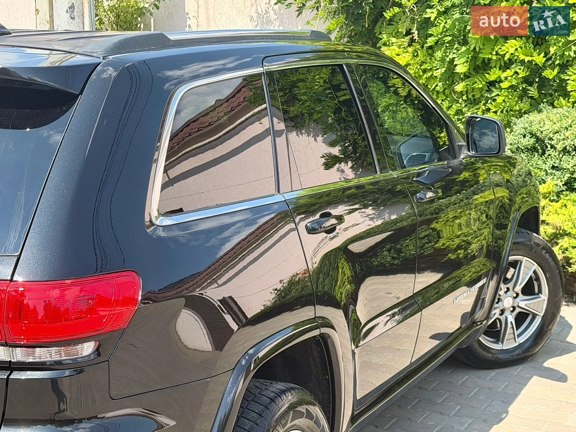 2015 Jeep Grand Cherokee - мініатюра 50