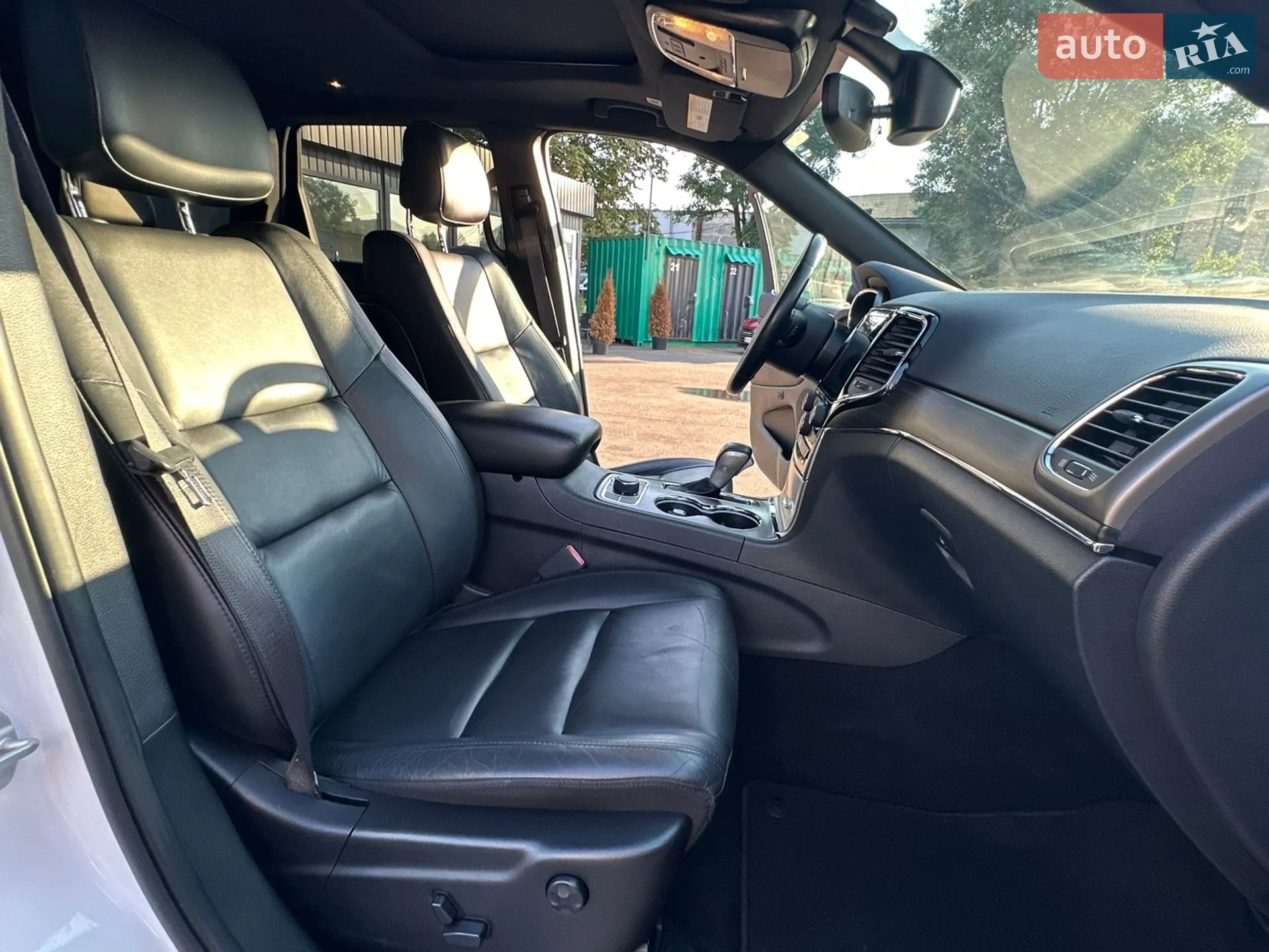 2020 Jeep Grand Cherokee - мініатюра 21