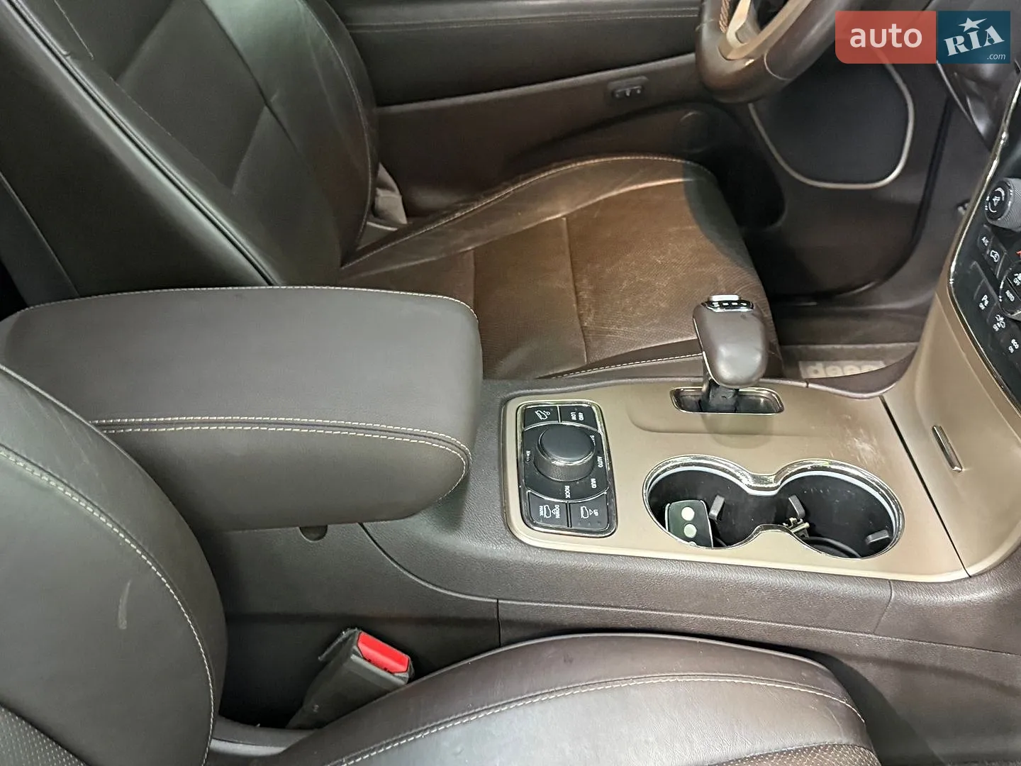 2014 Jeep Grand Cherokee - мініатюра 41