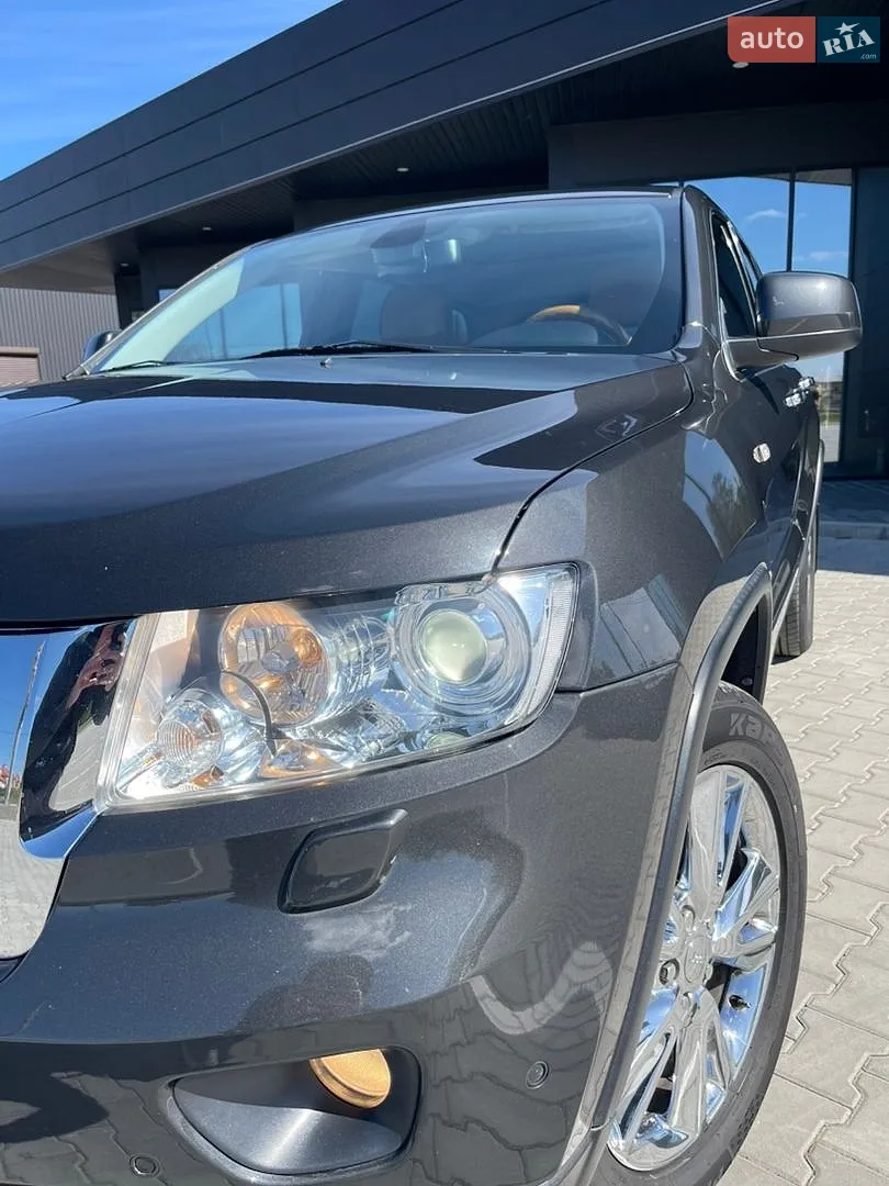 2011 Jeep Grand Cherokee - мініатюра 11