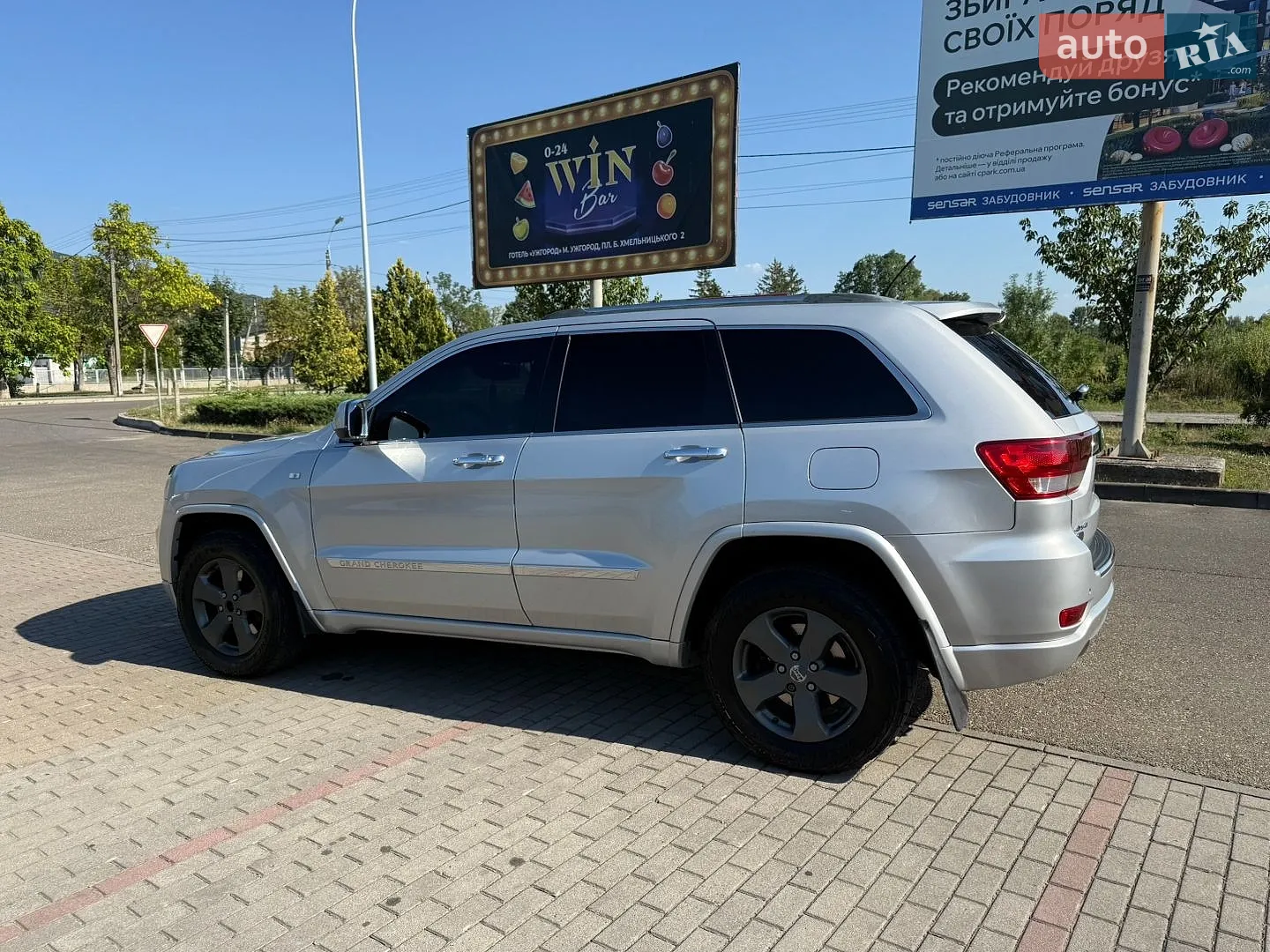 2011 Jeep Grand Cherokee - мініатюра 6