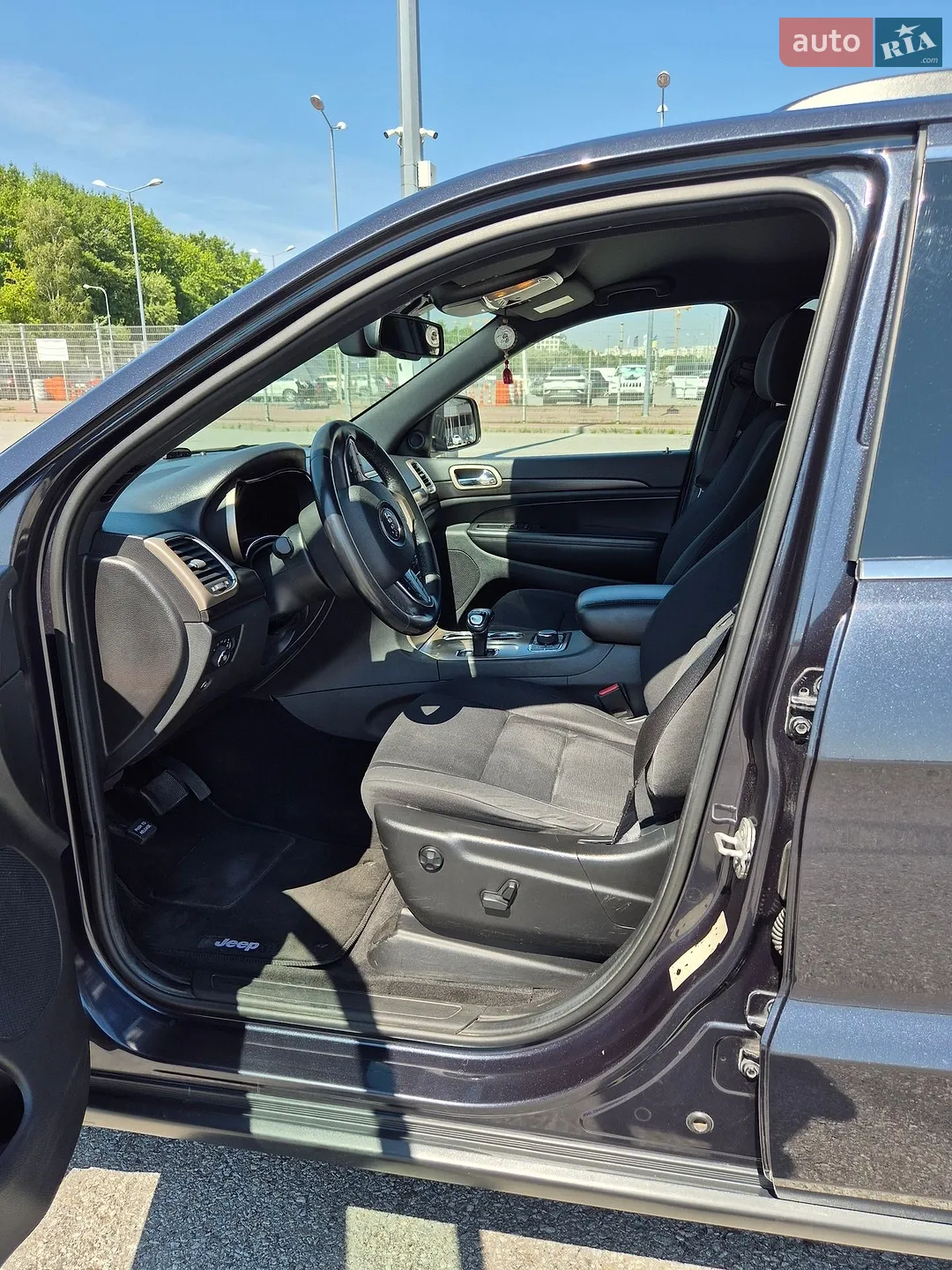 2013 Jeep Grand Cherokee - мініатюра 17
