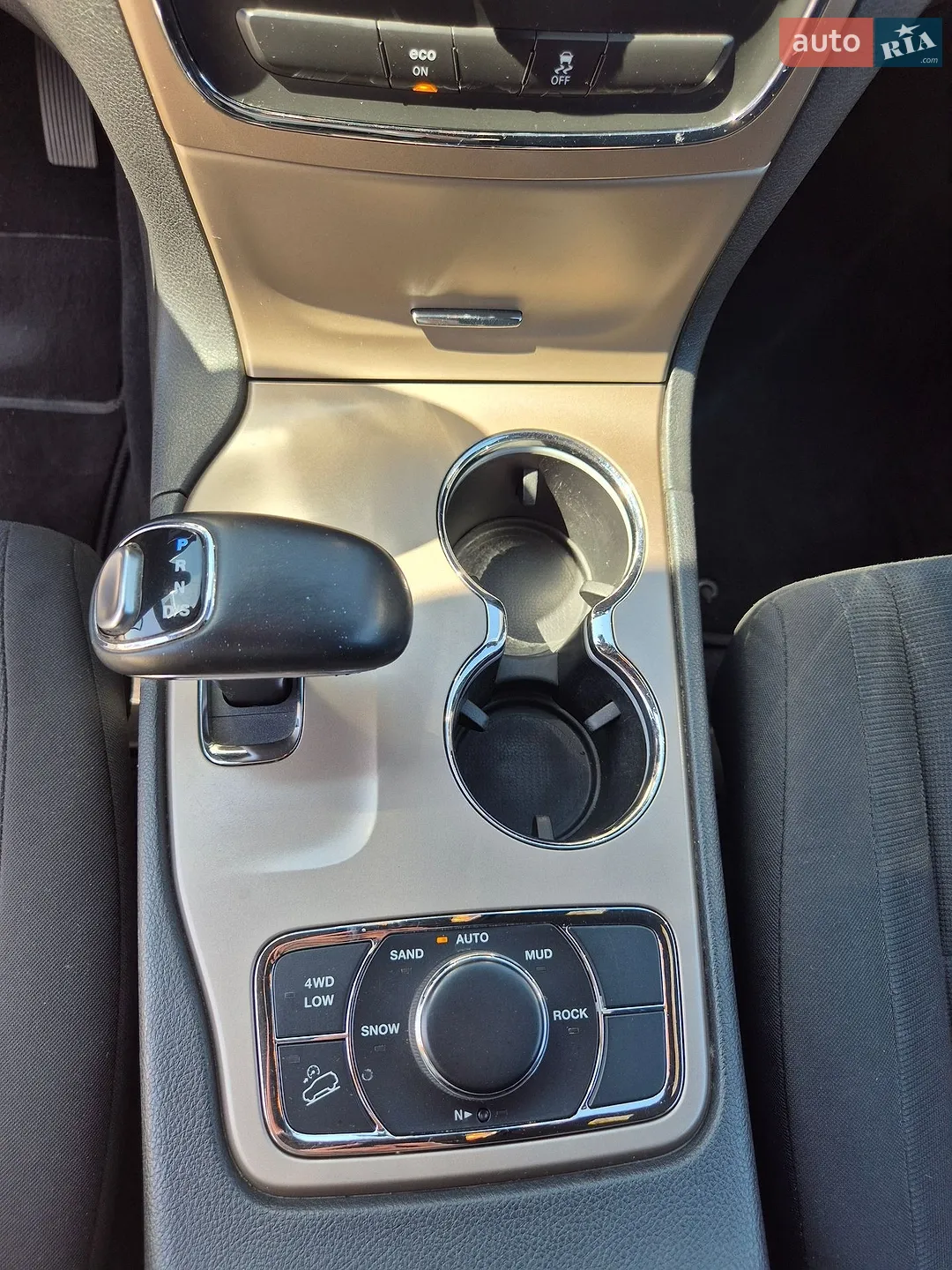 2013 Jeep Grand Cherokee - мініатюра 23