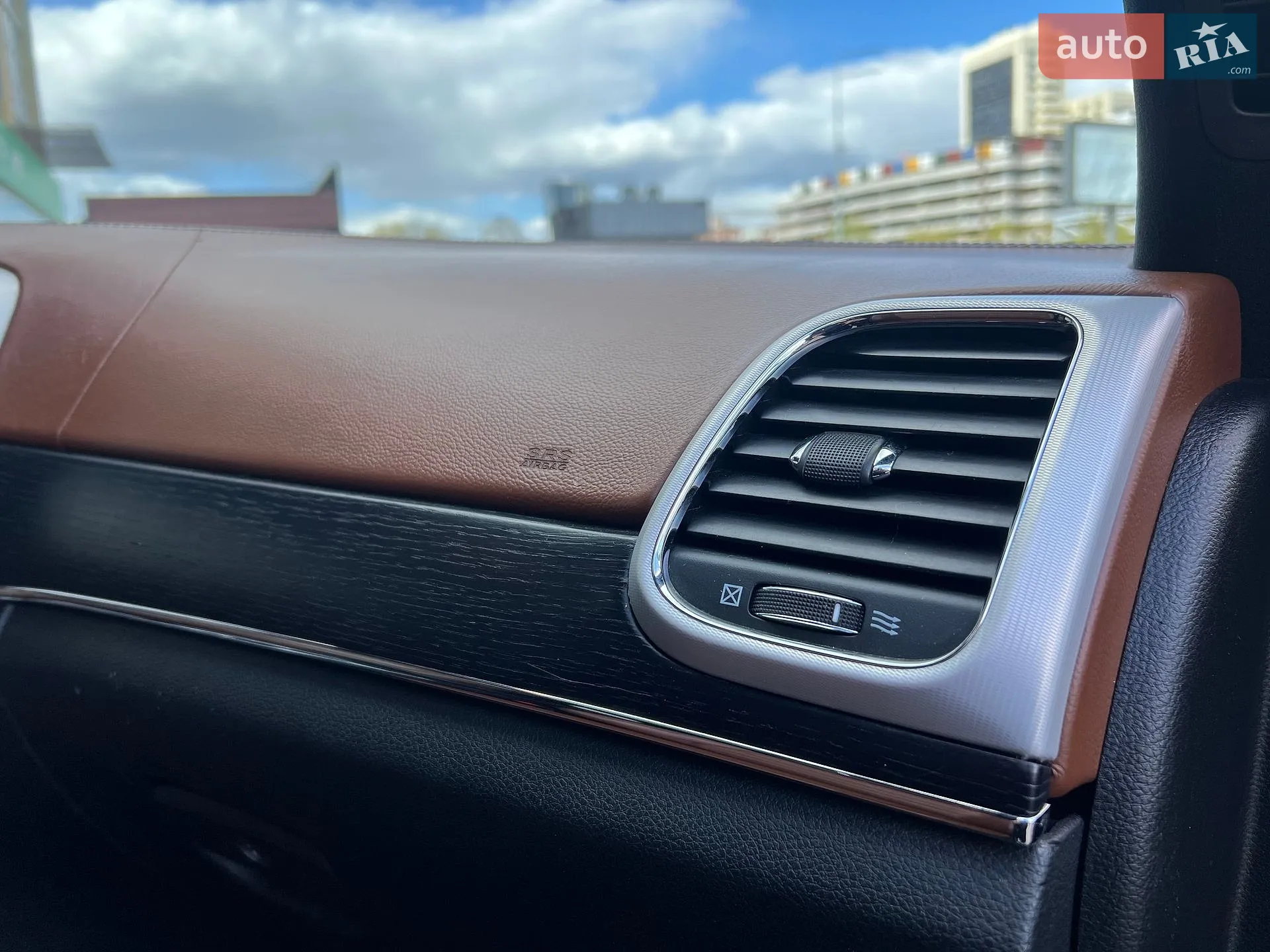 2018 Jeep Grand Cherokee - мініатюра 34