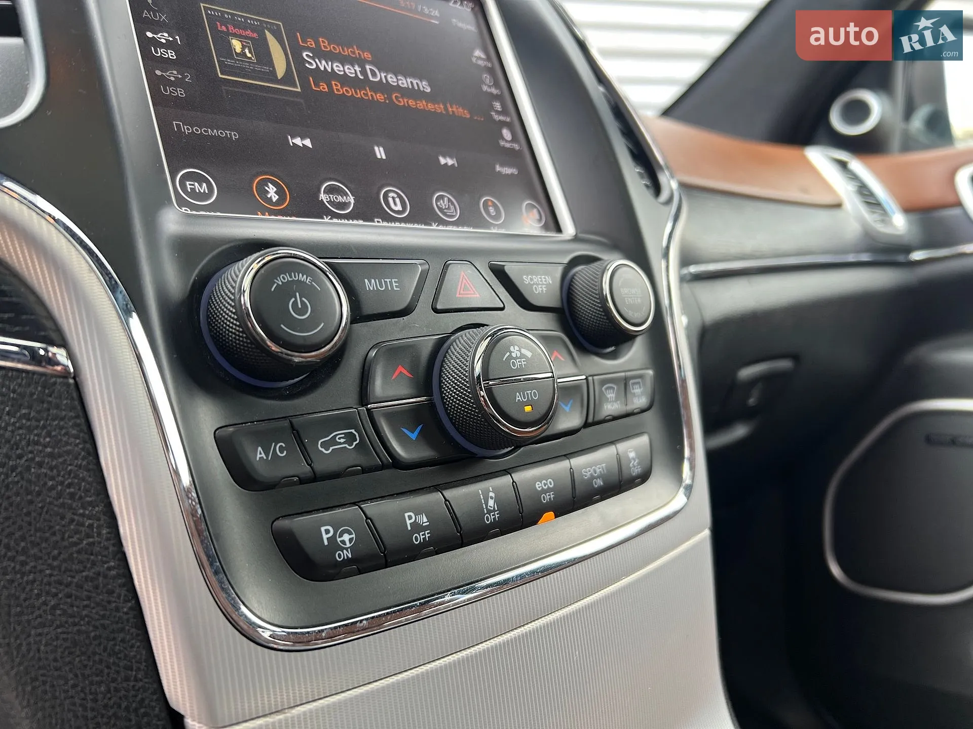 2018 Jeep Grand Cherokee - мініатюра 20