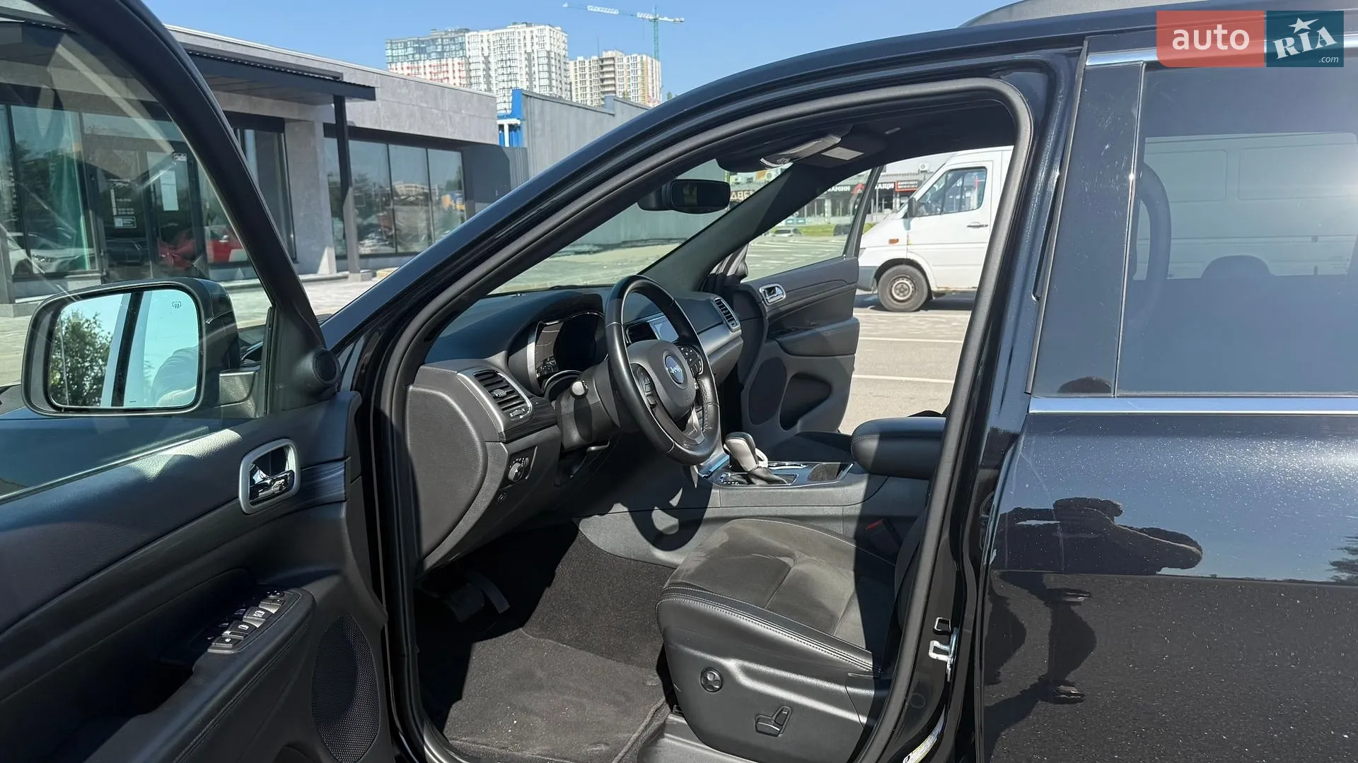 2020 Jeep Grand Cherokee - мініатюра 20