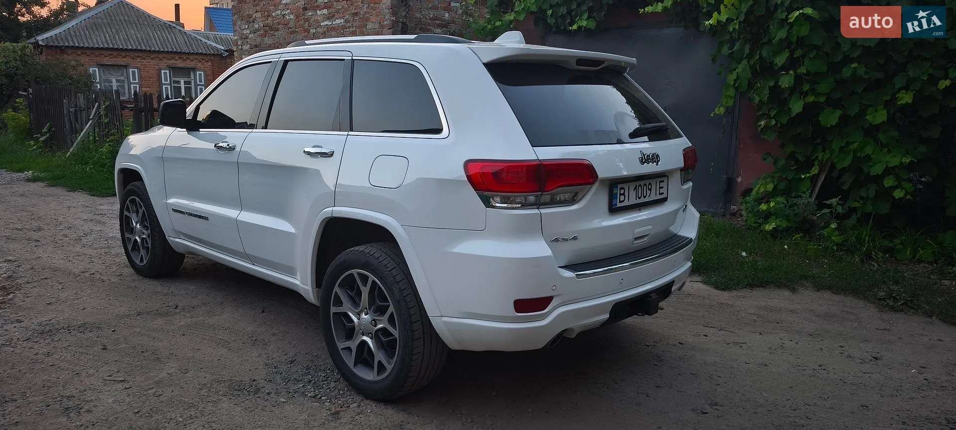 2020 Jeep Grand Cherokee - мініатюра 17