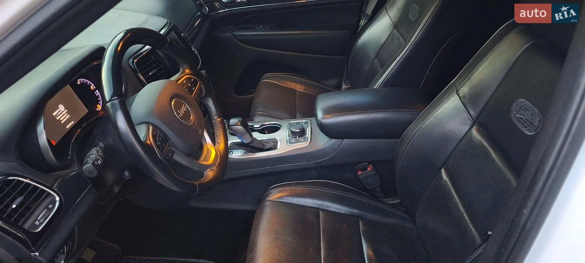 2020 Jeep Grand Cherokee - мініатюра 44