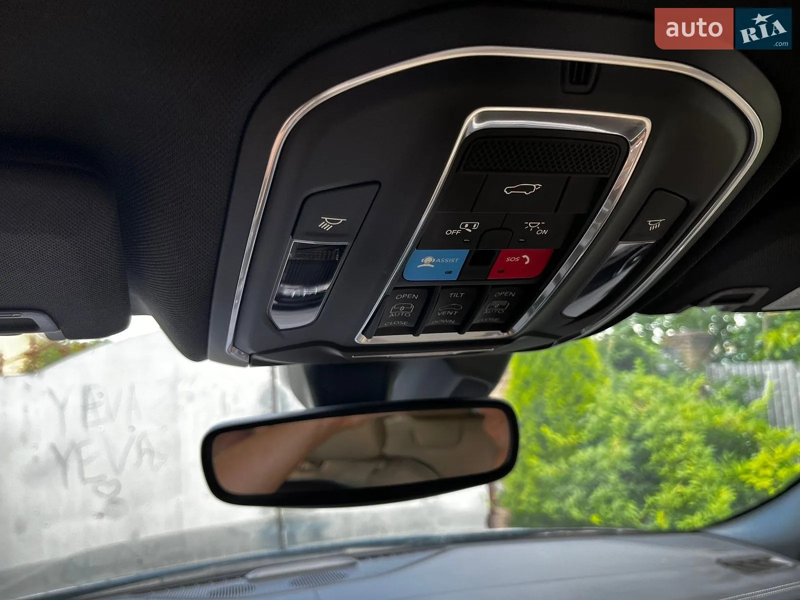 2022 Jeep Grand Cherokee - мініатюра 25