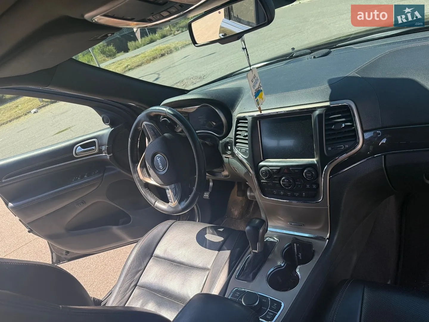 2016 Jeep Grand Cherokee - мініатюра 18