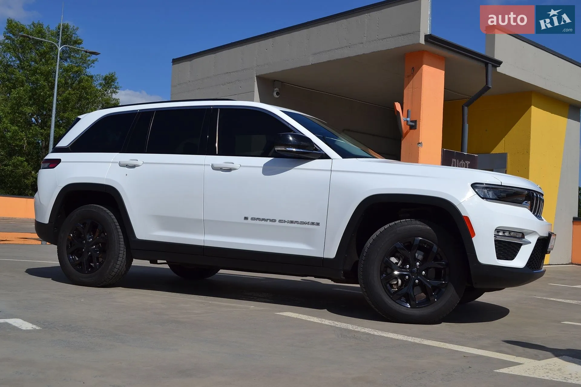 2022 Jeep Grand Cherokee - мініатюра 2