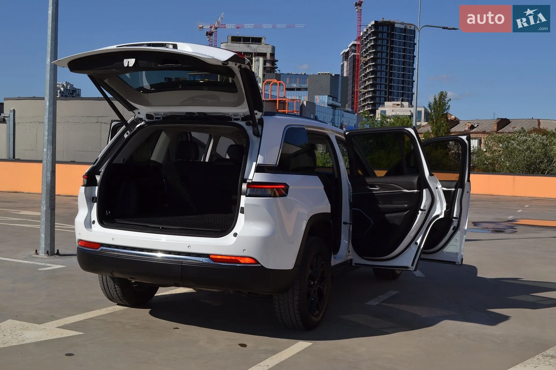 2022 Jeep Grand Cherokee - мініатюра 19