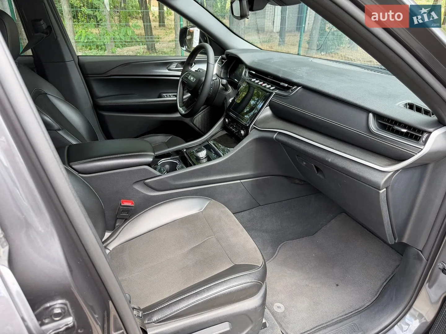 2023 Jeep Grand Cherokee - мініатюра 4