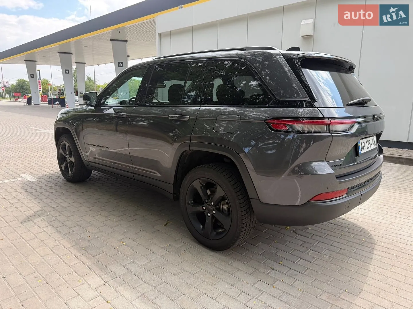 2023 Jeep Grand Cherokee - мініатюра 10