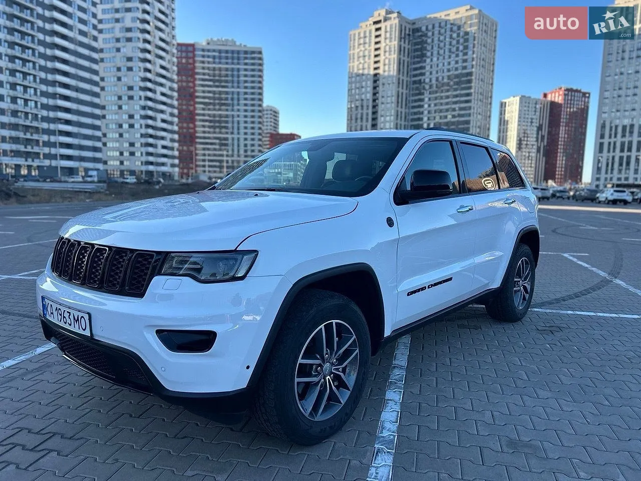 2017 Jeep Grand Cherokee - мініатюра 2