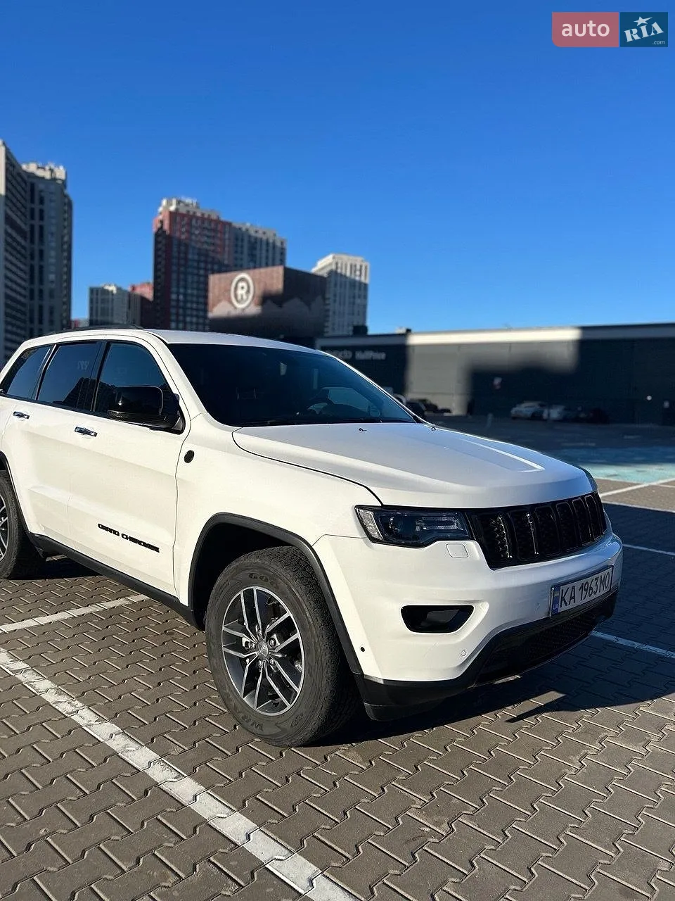 2017 Jeep Grand Cherokee - мініатюра 8