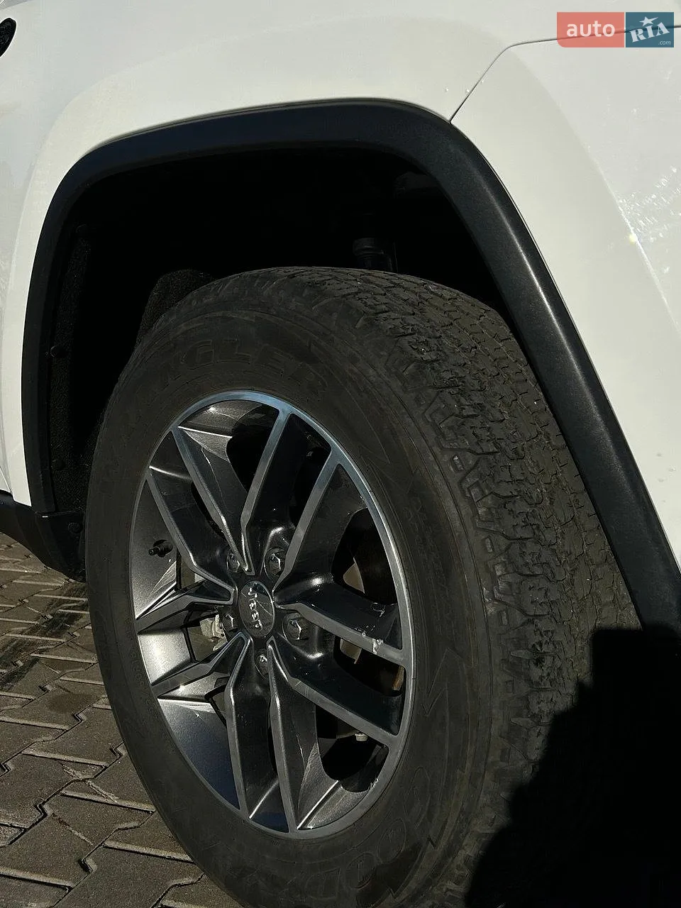 2017 Jeep Grand Cherokee - мініатюра 12