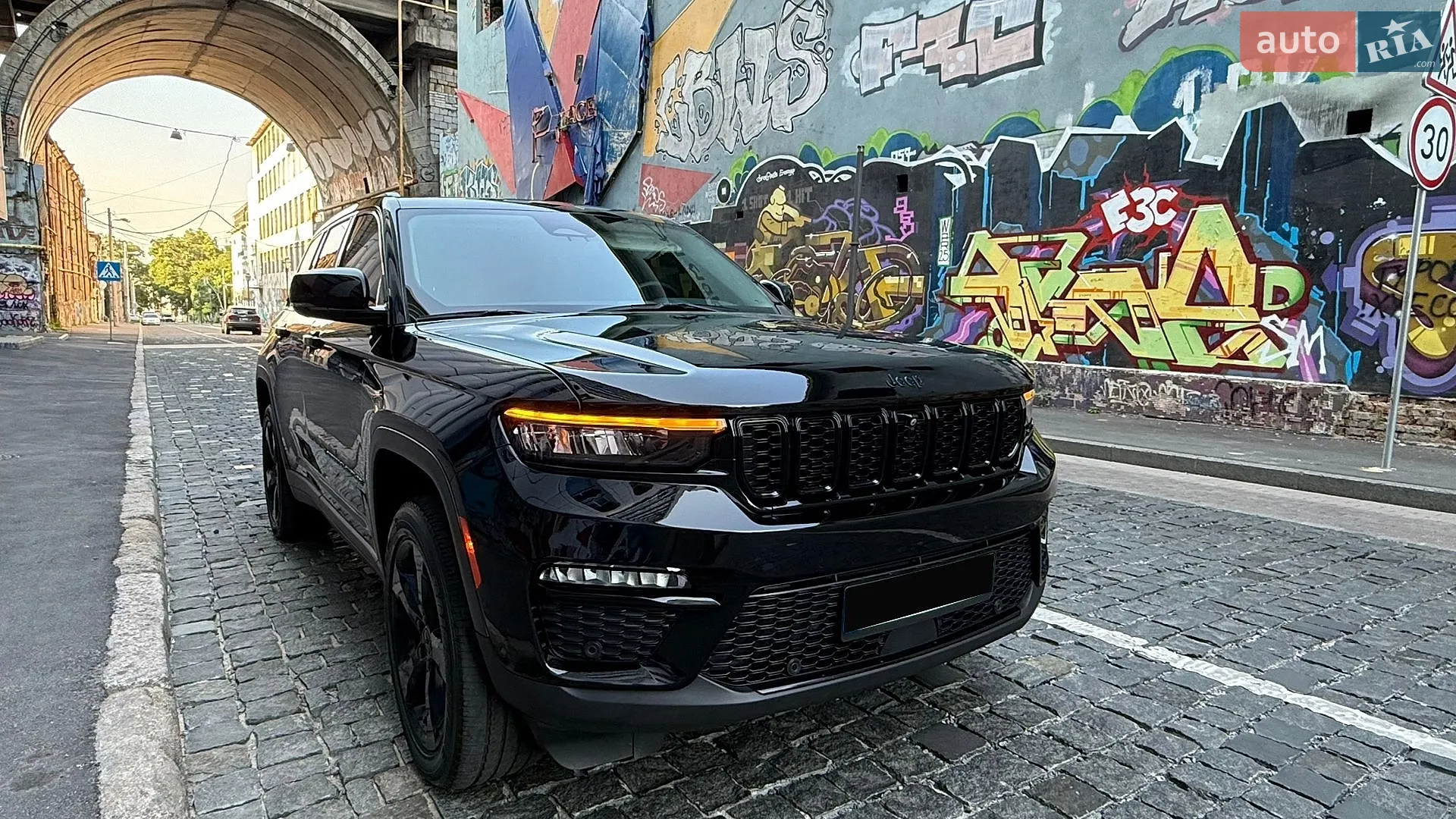 2022 Jeep Grand Cherokee - мініатюра 9