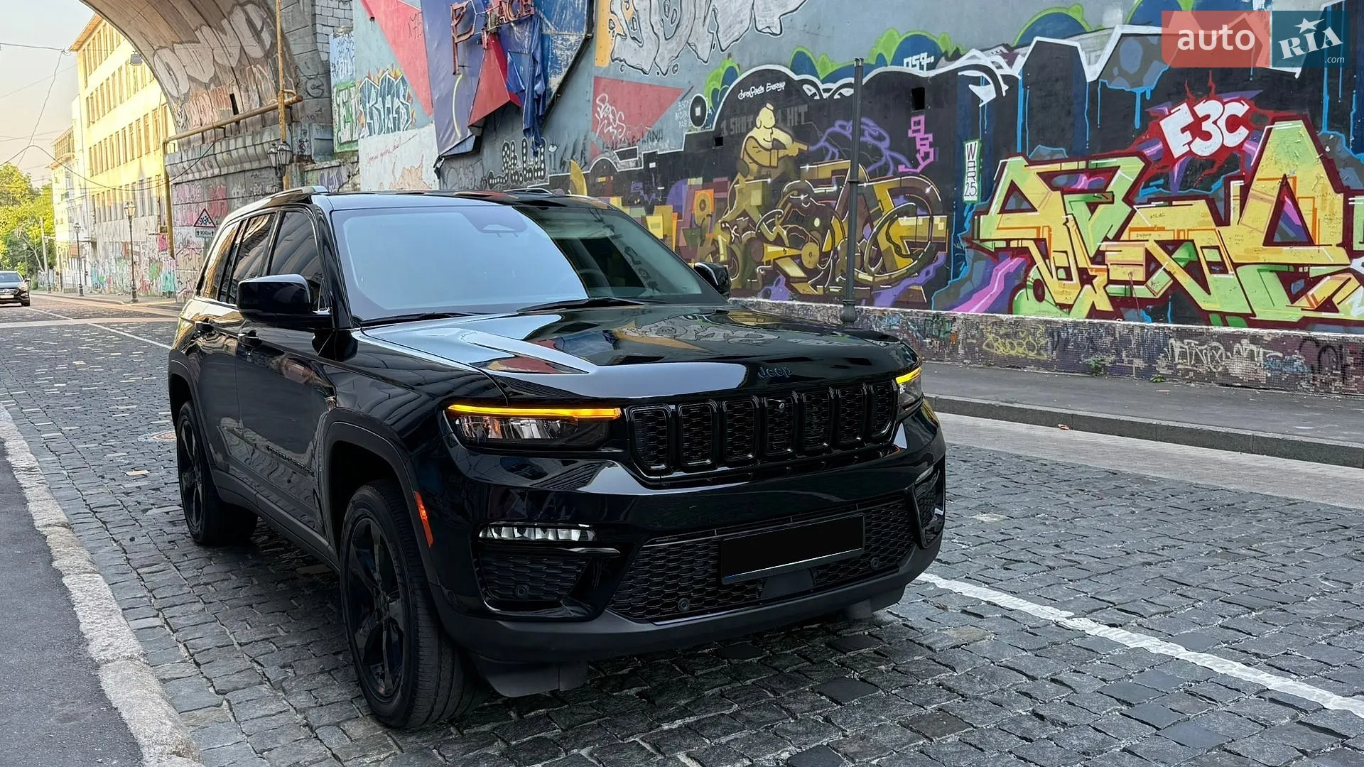 2022 Jeep Grand Cherokee - мініатюра 10