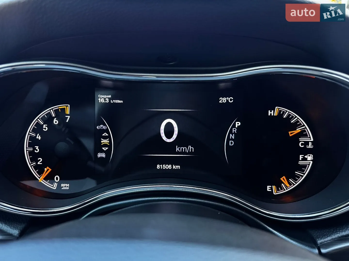 2019 Jeep Grand Cherokee - мініатюра 27