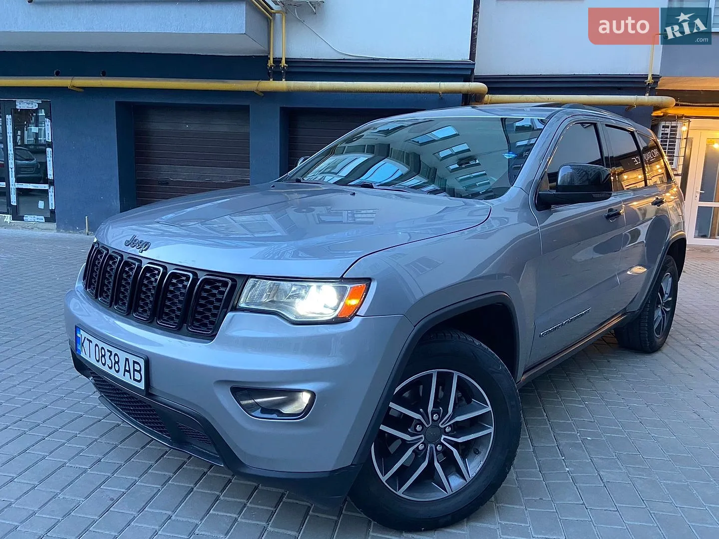 2019 Jeep Grand Cherokee - мініатюра 3