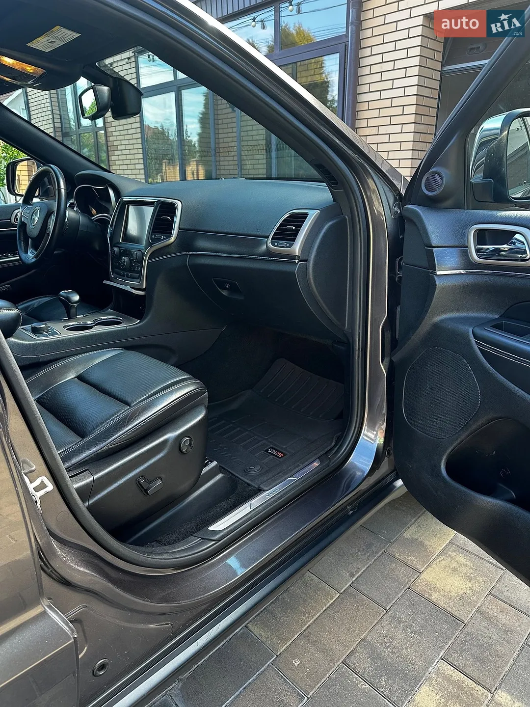 2014 Jeep Grand Cherokee - мініатюра 9