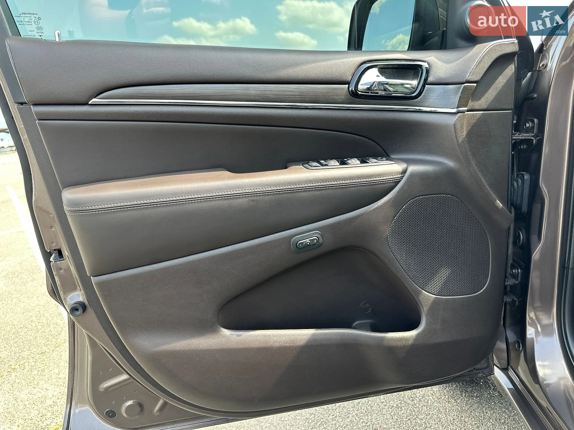 2019 Jeep Grand Cherokee - мініатюра 14