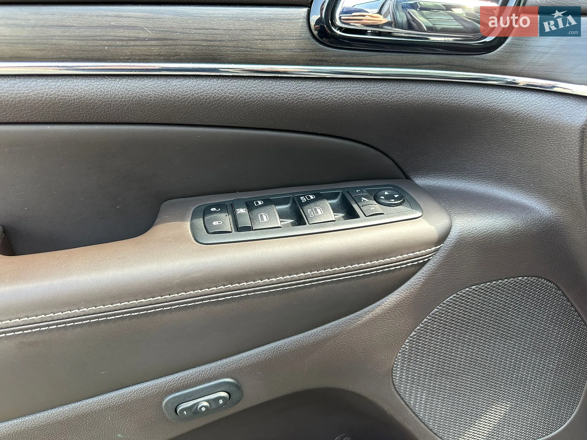 2019 Jeep Grand Cherokee - мініатюра 15