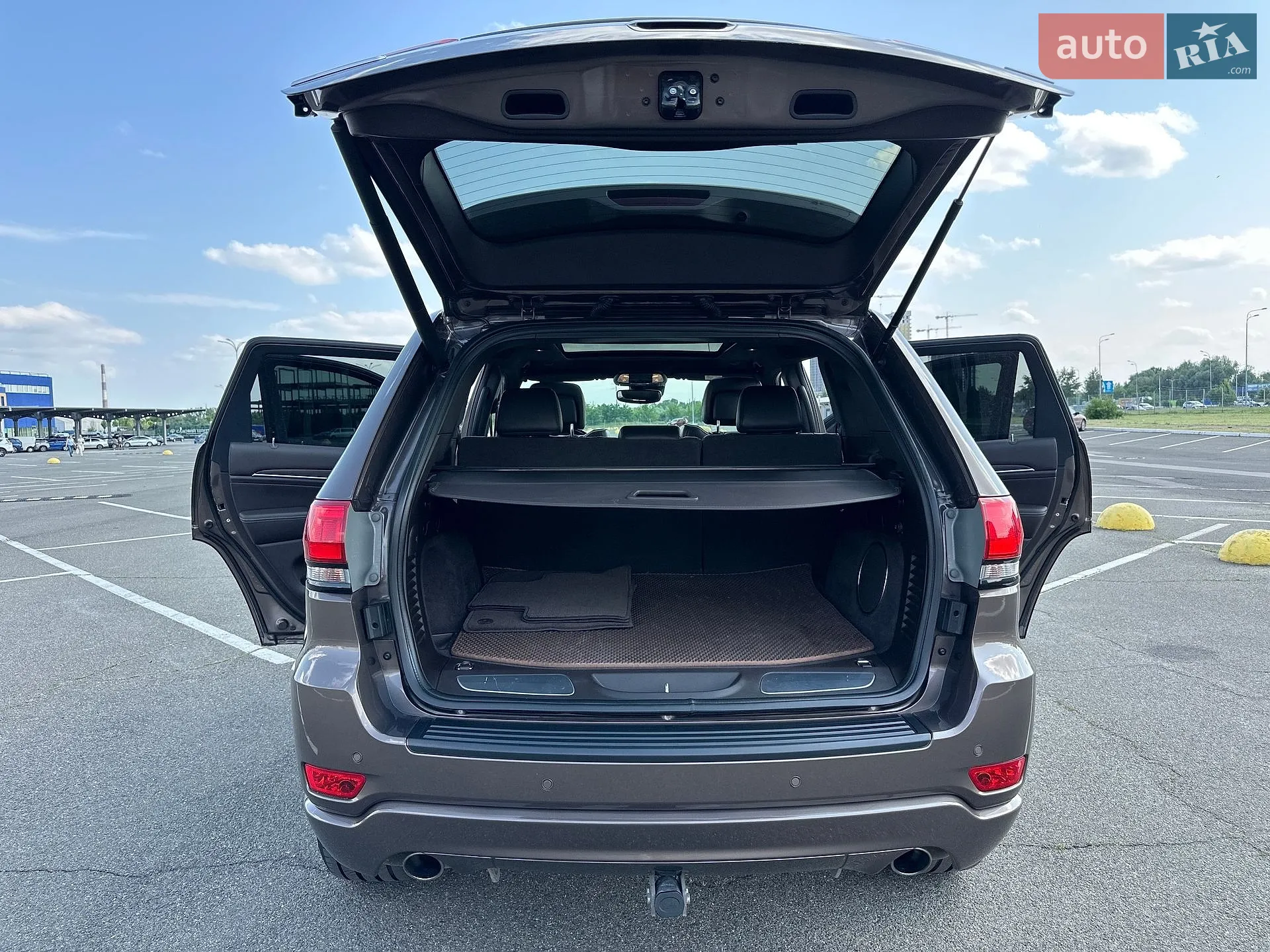 2019 Jeep Grand Cherokee - мініатюра 27
