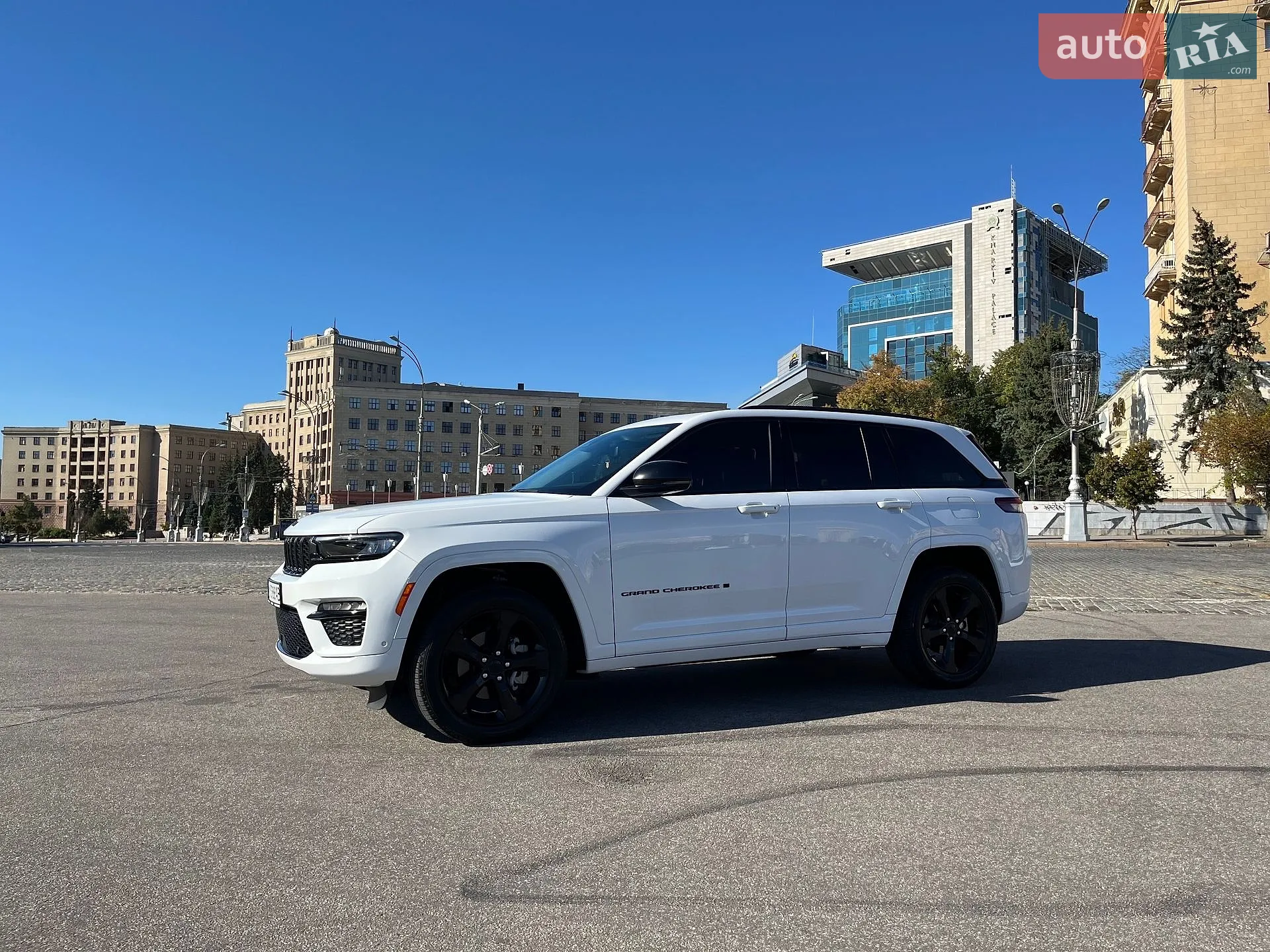 2023 Jeep Grand Cherokee - мініатюра 22