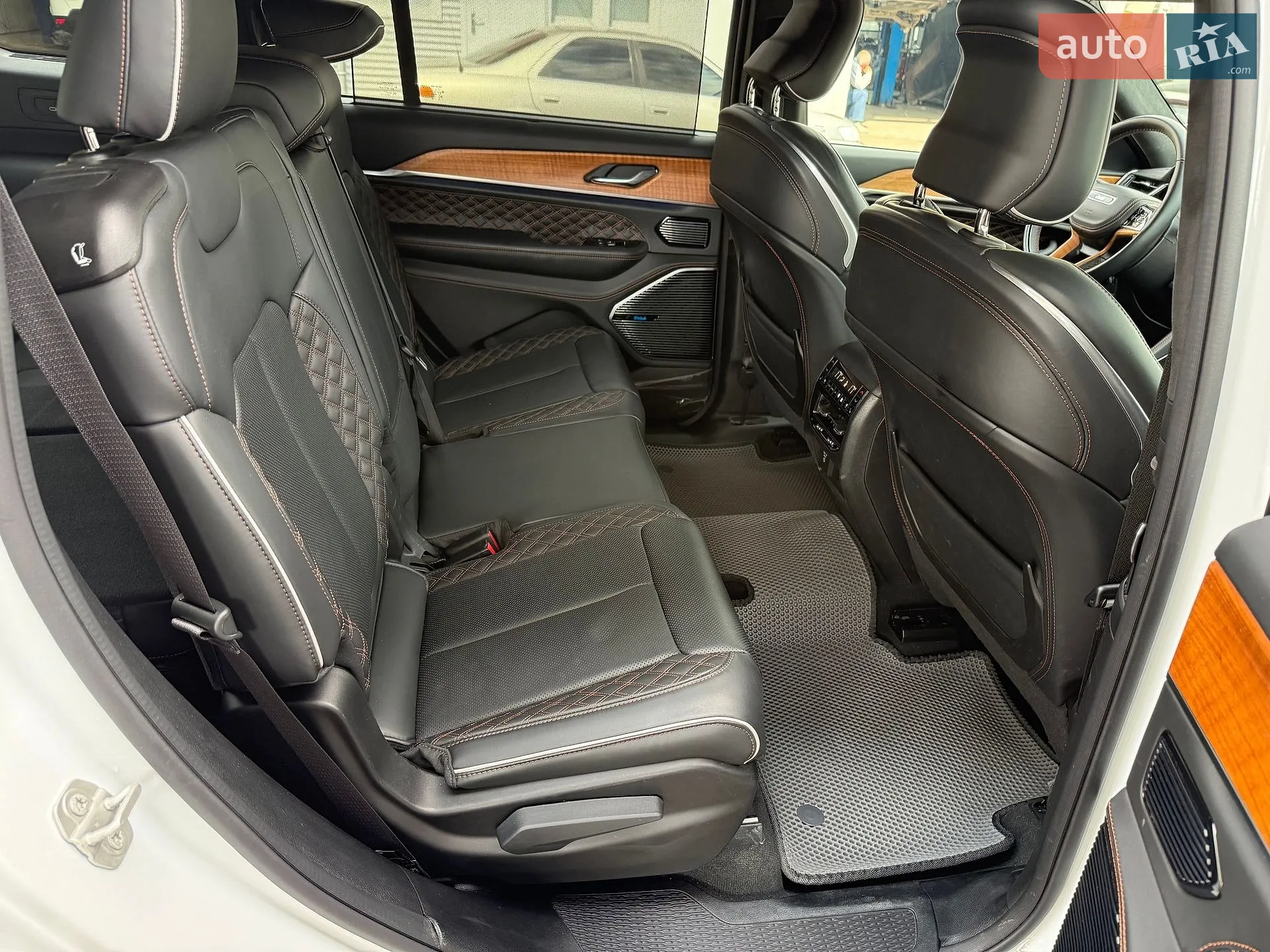 2024 Jeep Grand Cherokee - мініатюра 22