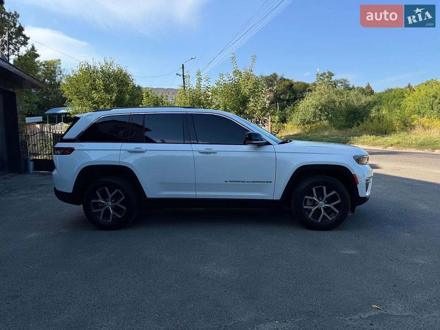 2022 Jeep Grand Cherokee - мініатюра 12