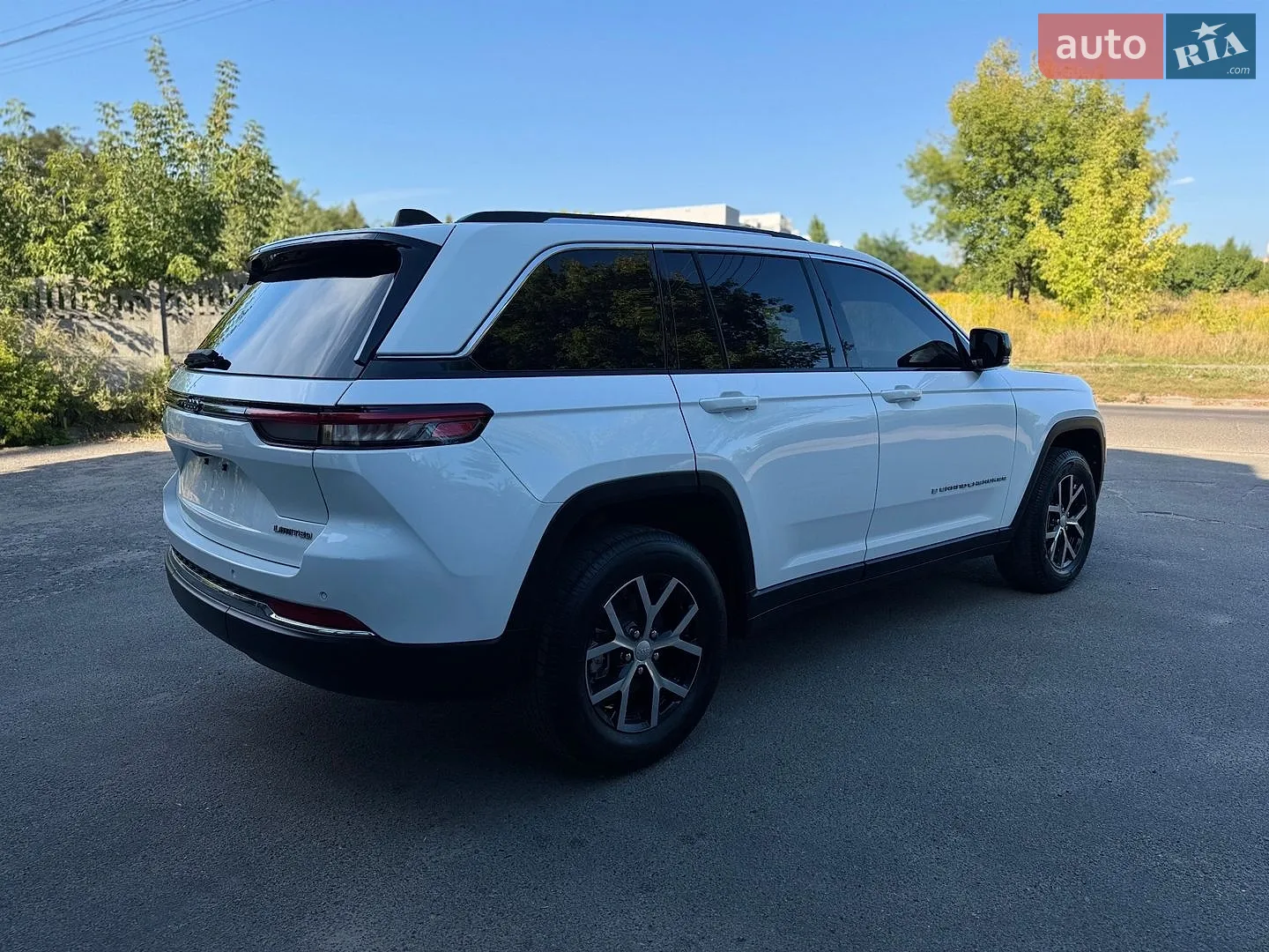 2022 Jeep Grand Cherokee - мініатюра 14