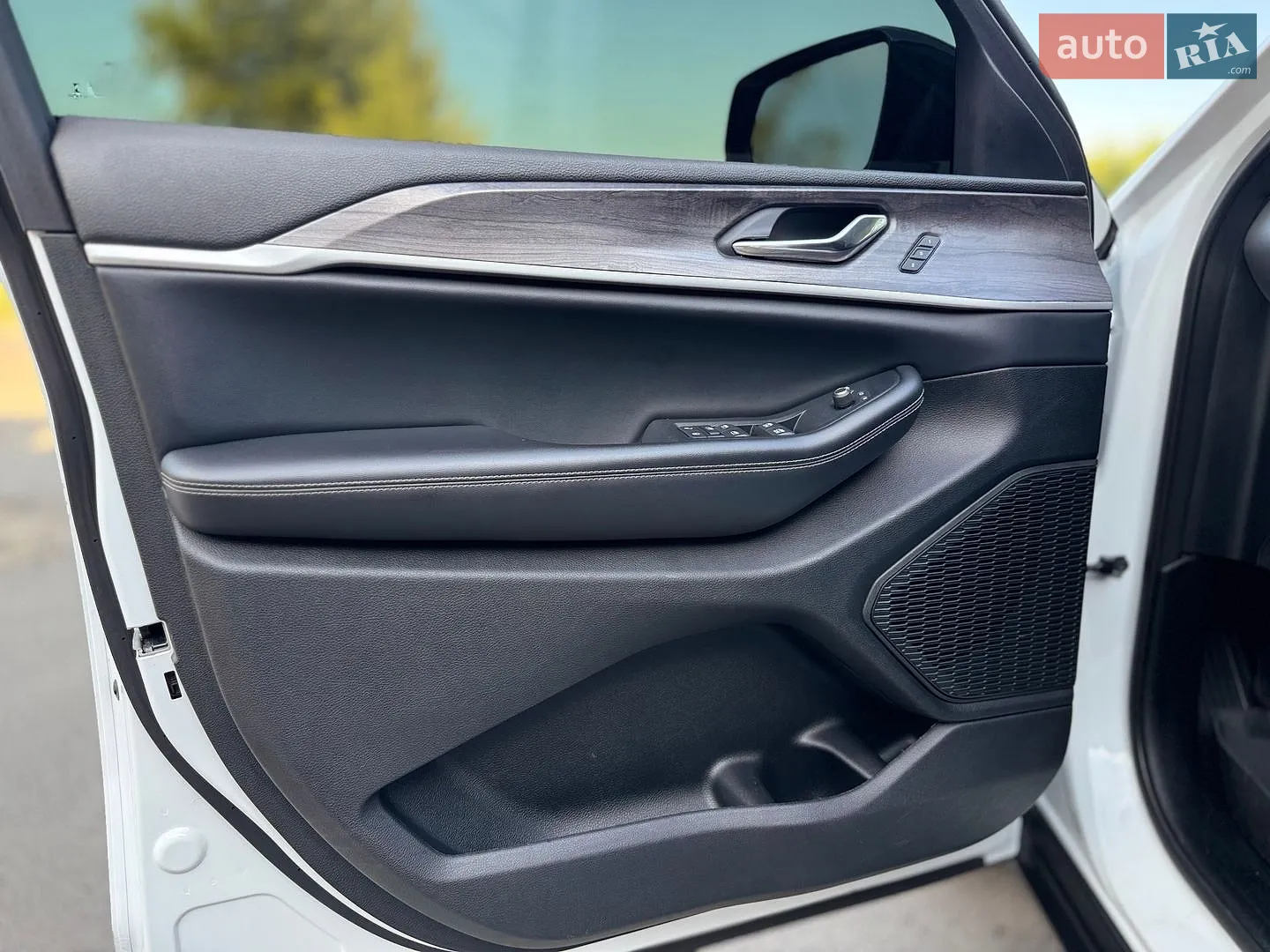 2022 Jeep Grand Cherokee - мініатюра 40