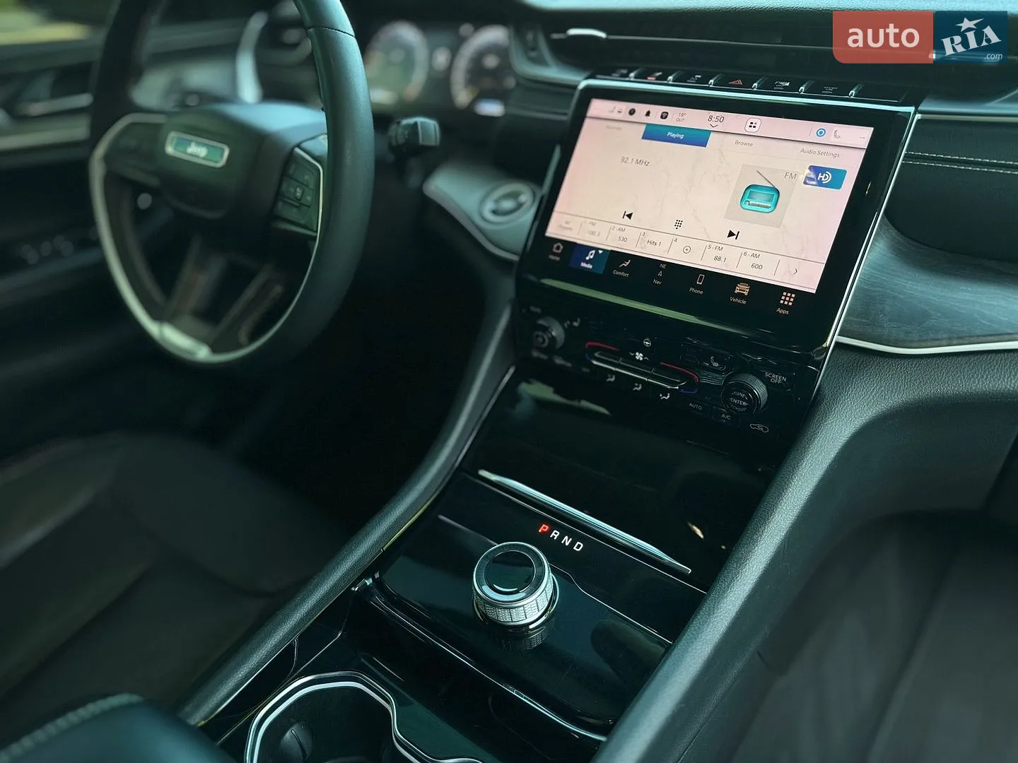 2022 Jeep Grand Cherokee - мініатюра 58