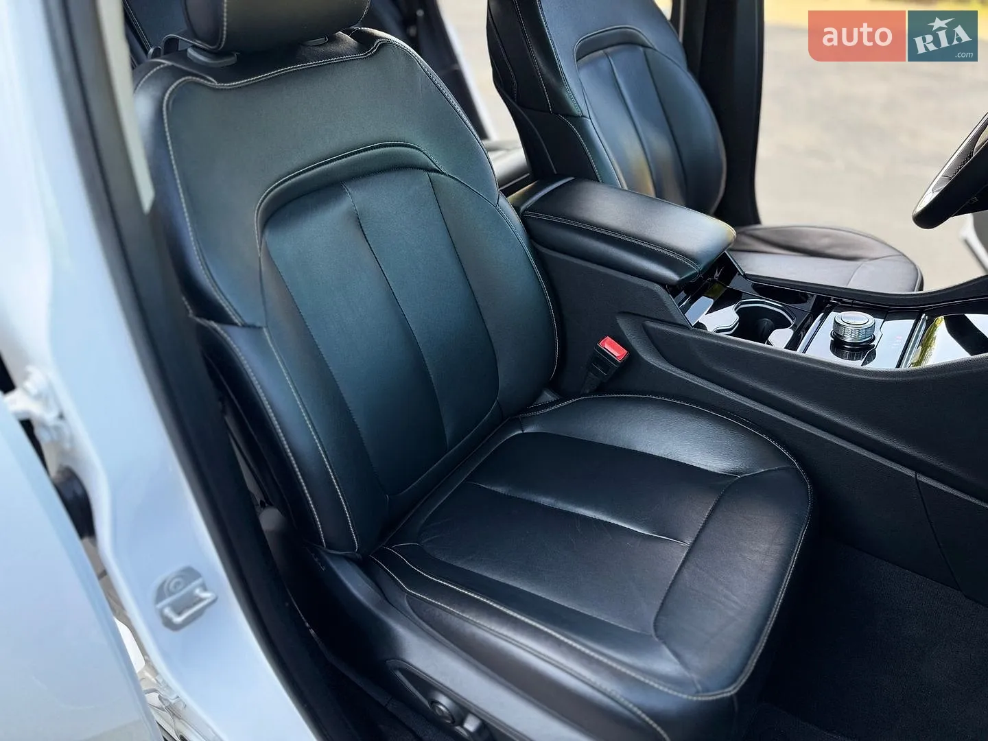 2022 Jeep Grand Cherokee - мініатюра 61