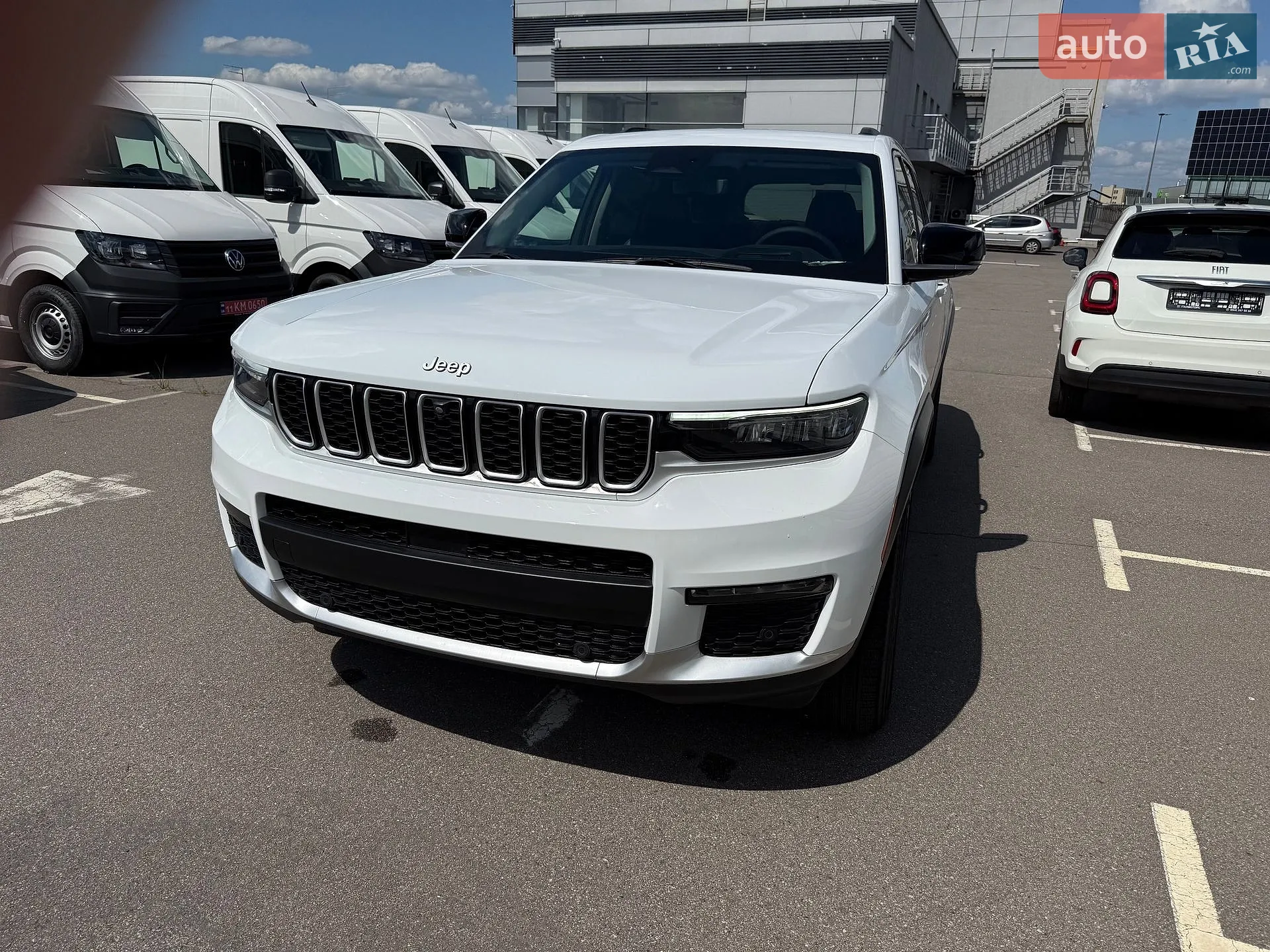 2023 Jeep Grand Cherokee - фото 1