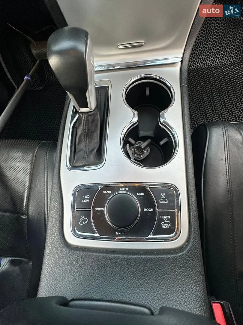 2016 Jeep Grand Cherokee - мініатюра 26